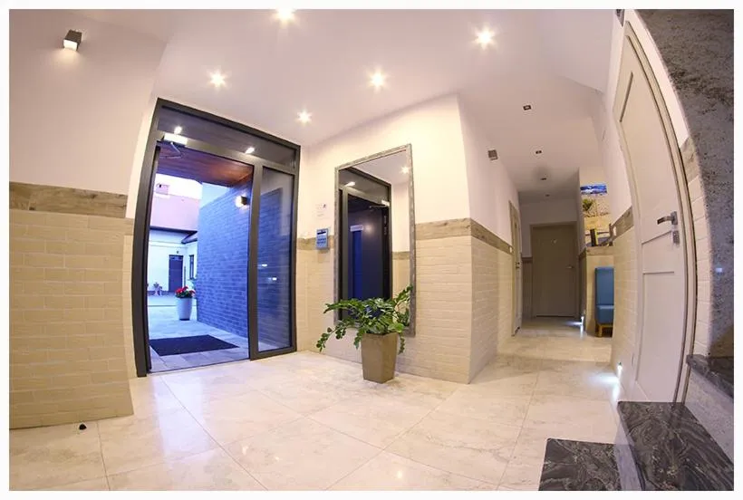 Lobby or reception in Helios