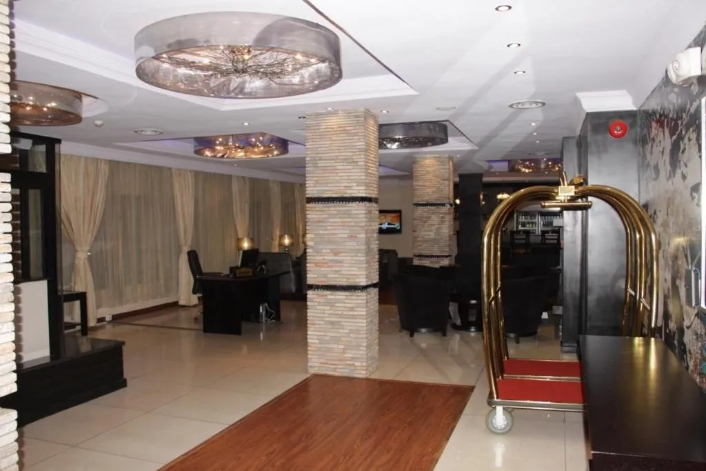 Lobby or reception in Owu Crown Hotel Ibadan