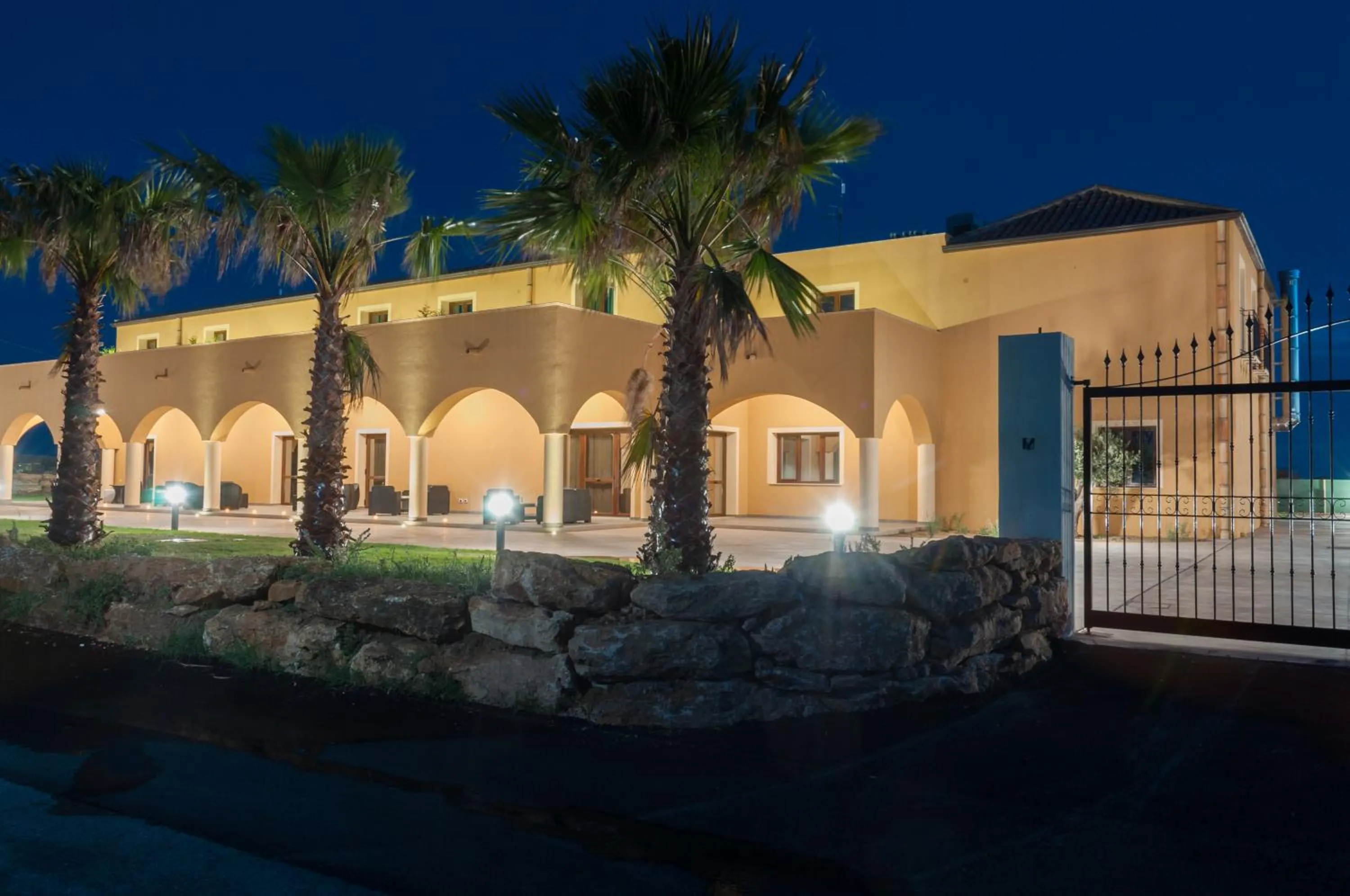 Patio in Hotel Donna Carmela Sede Unica a Sciacca