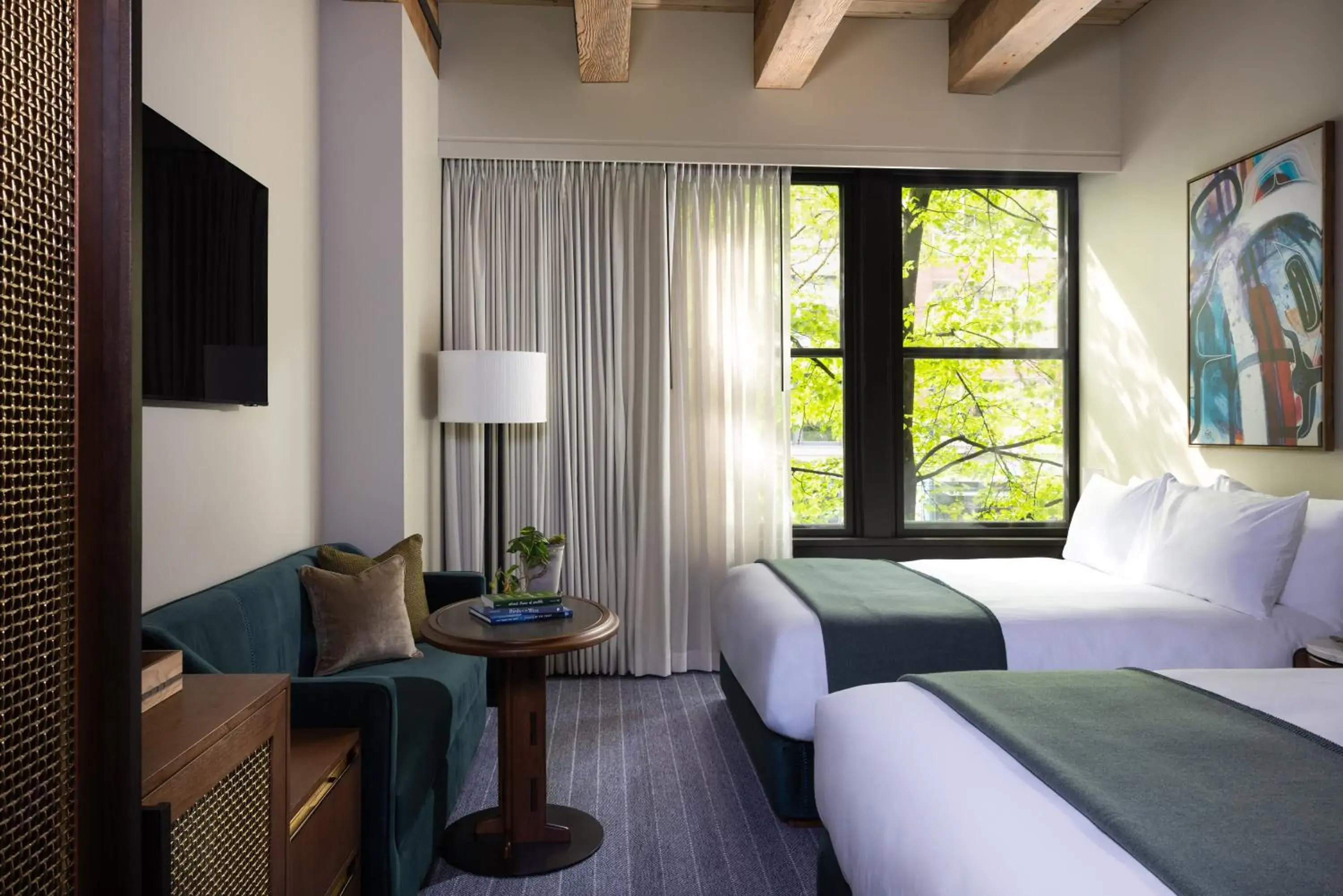 Deluxe Double Room in Populus Seattle Deluxe Double Room in Populus Seattle