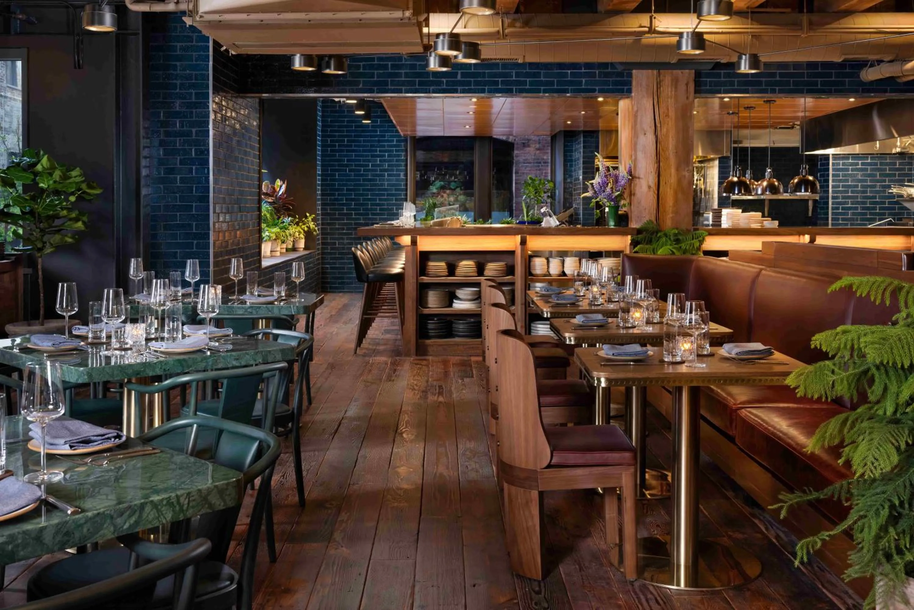 Restaurant/places to eat in Populus Seattle