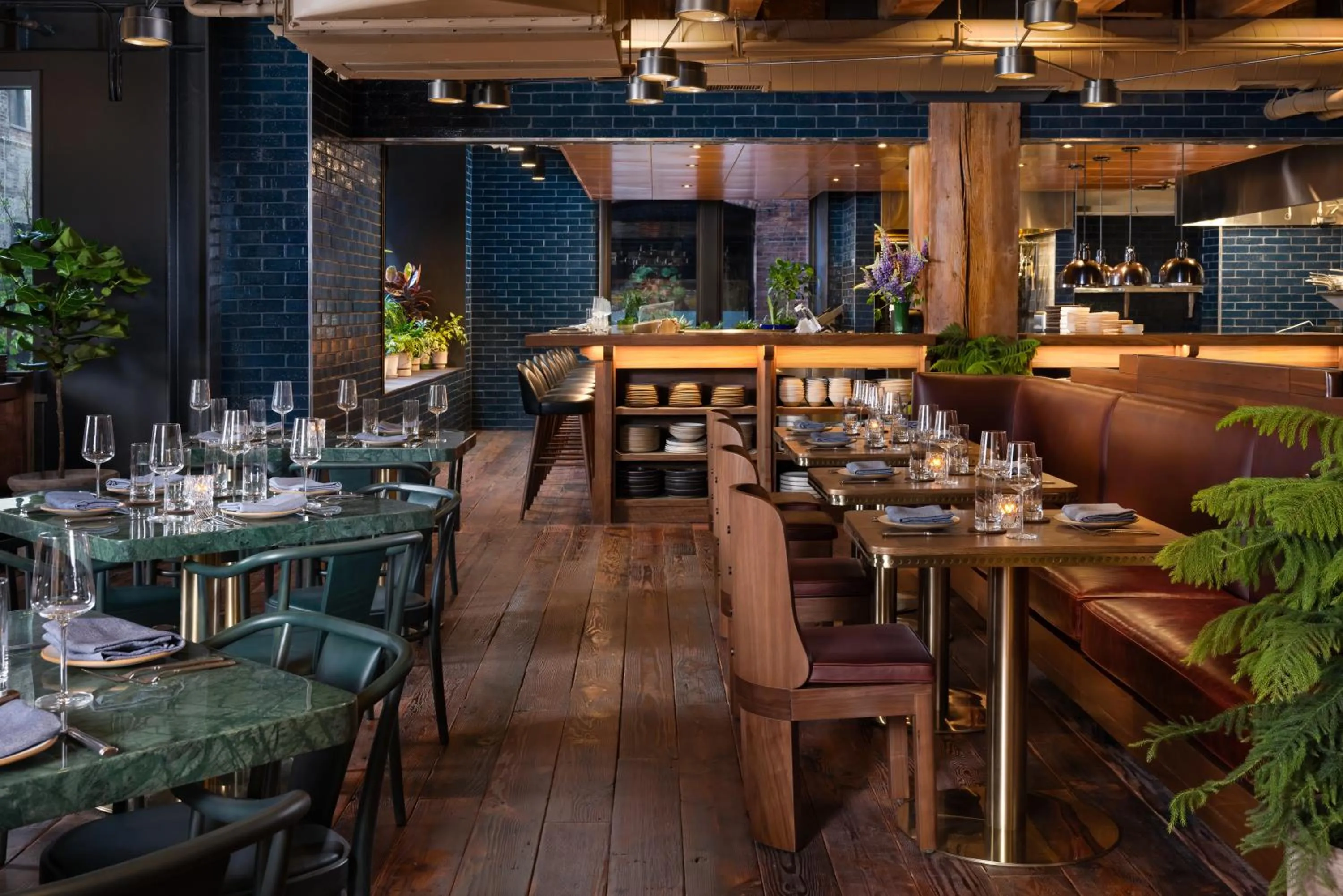 Restaurant/places to eat in Populus Seattle