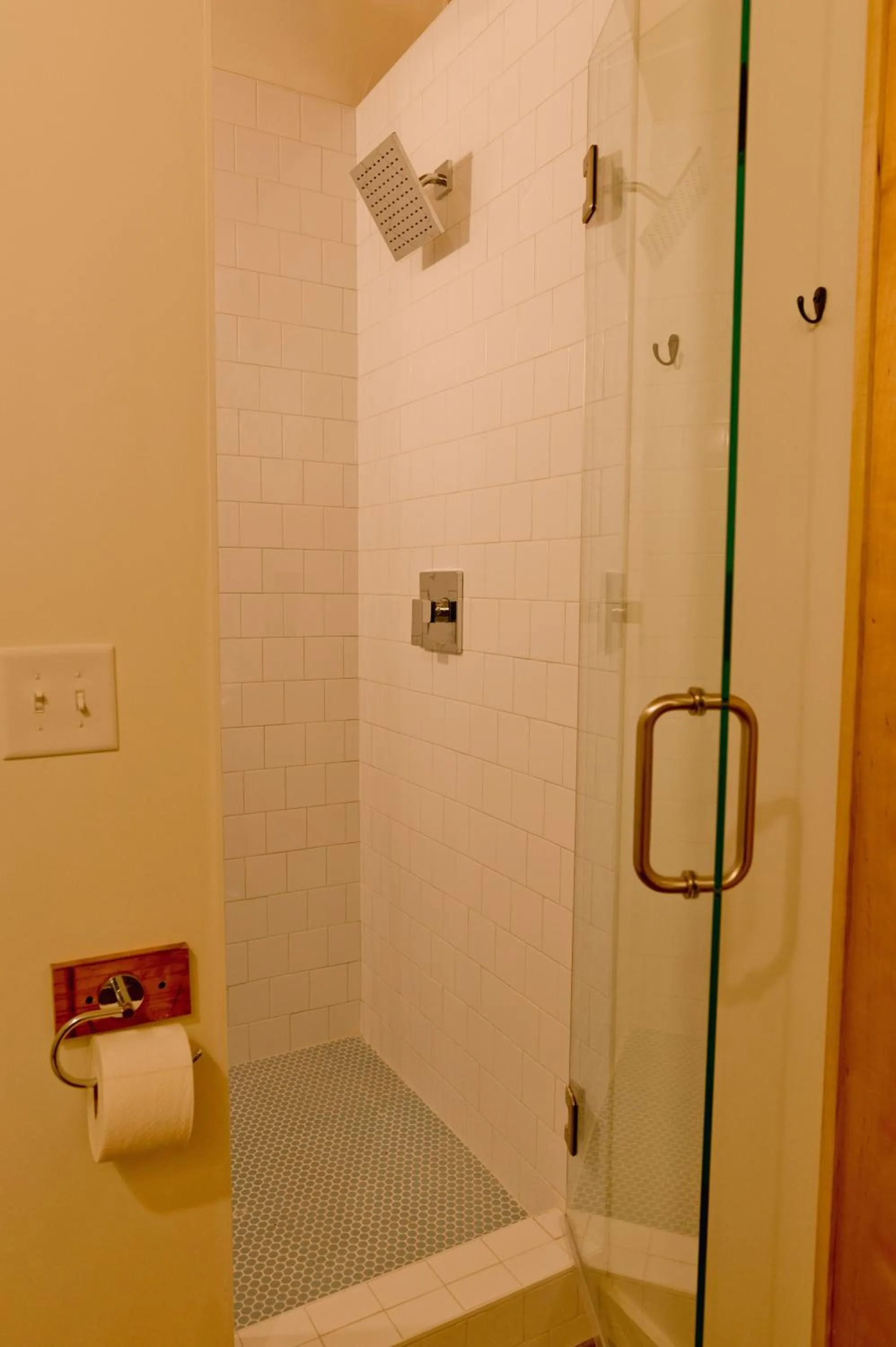 Shower in Loom Room Retreat