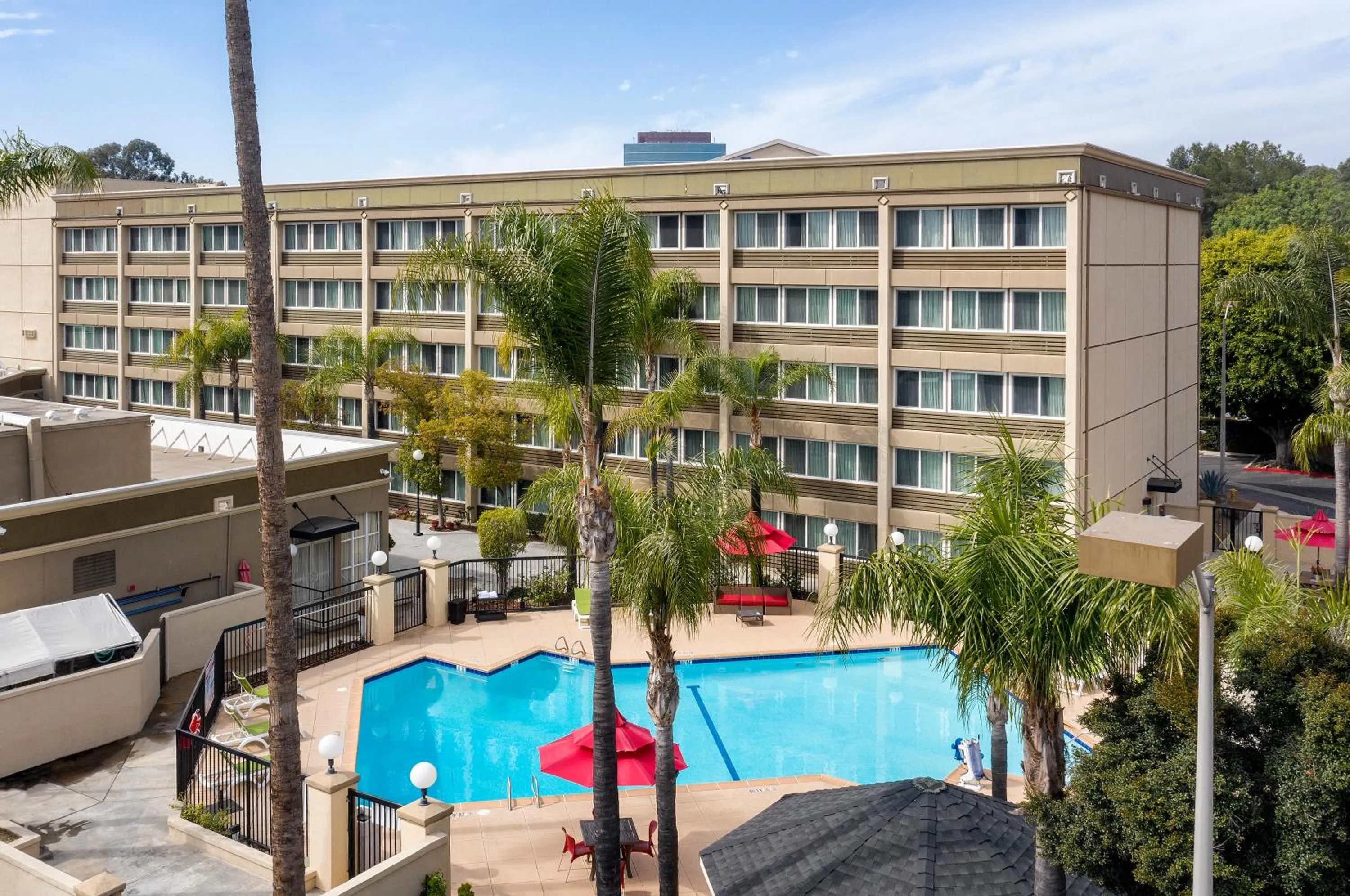 Swimming pool in Pacific Stay Hotel