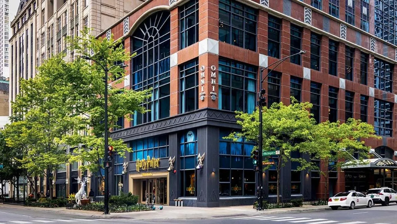 Property building in Omni Chicago Hotel