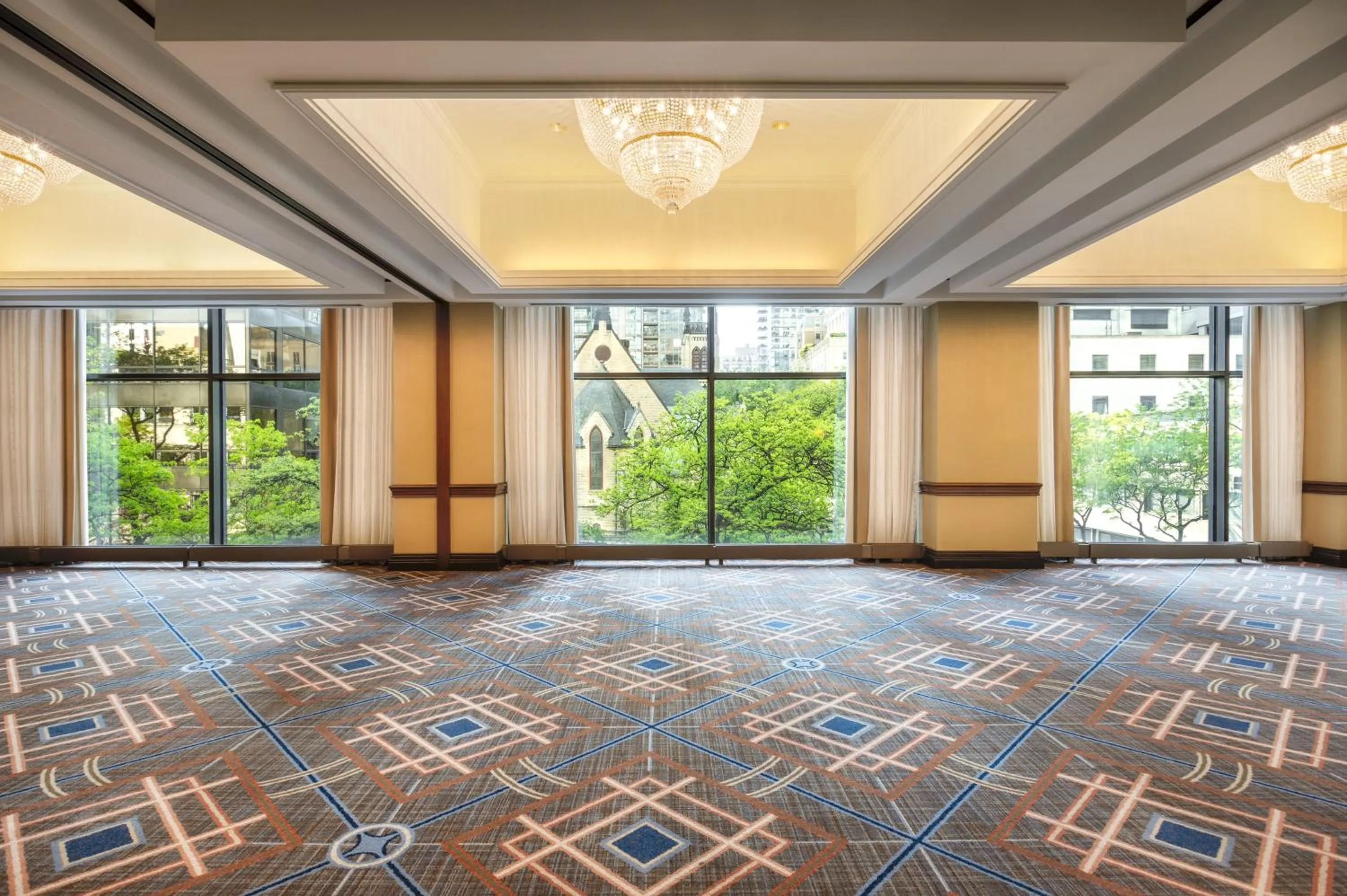 Banquet/Function facilities in Omni Chicago Hotel