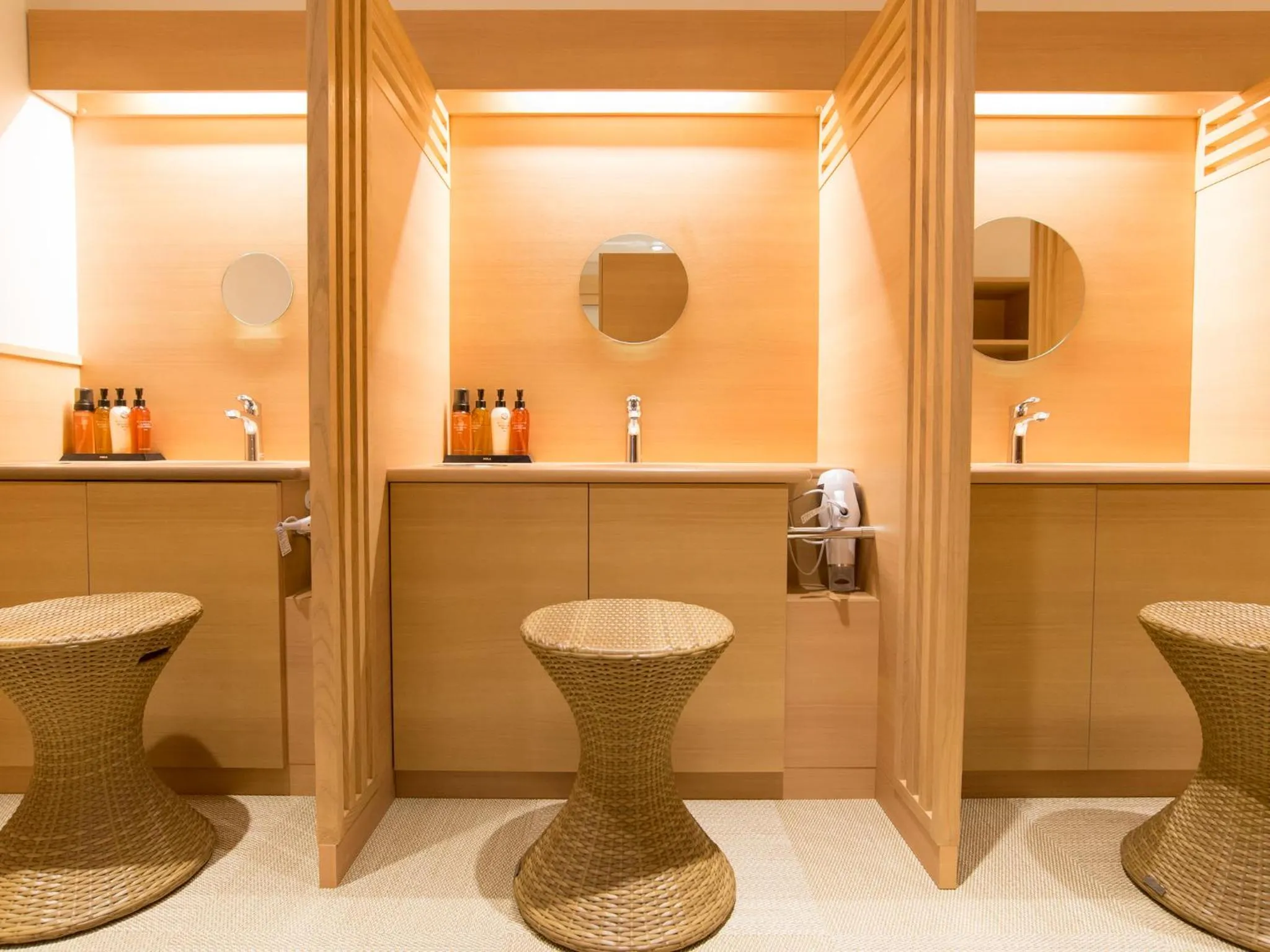 Hot Spring Bath in Arima Onsen Motoyu Ryuusenkaku