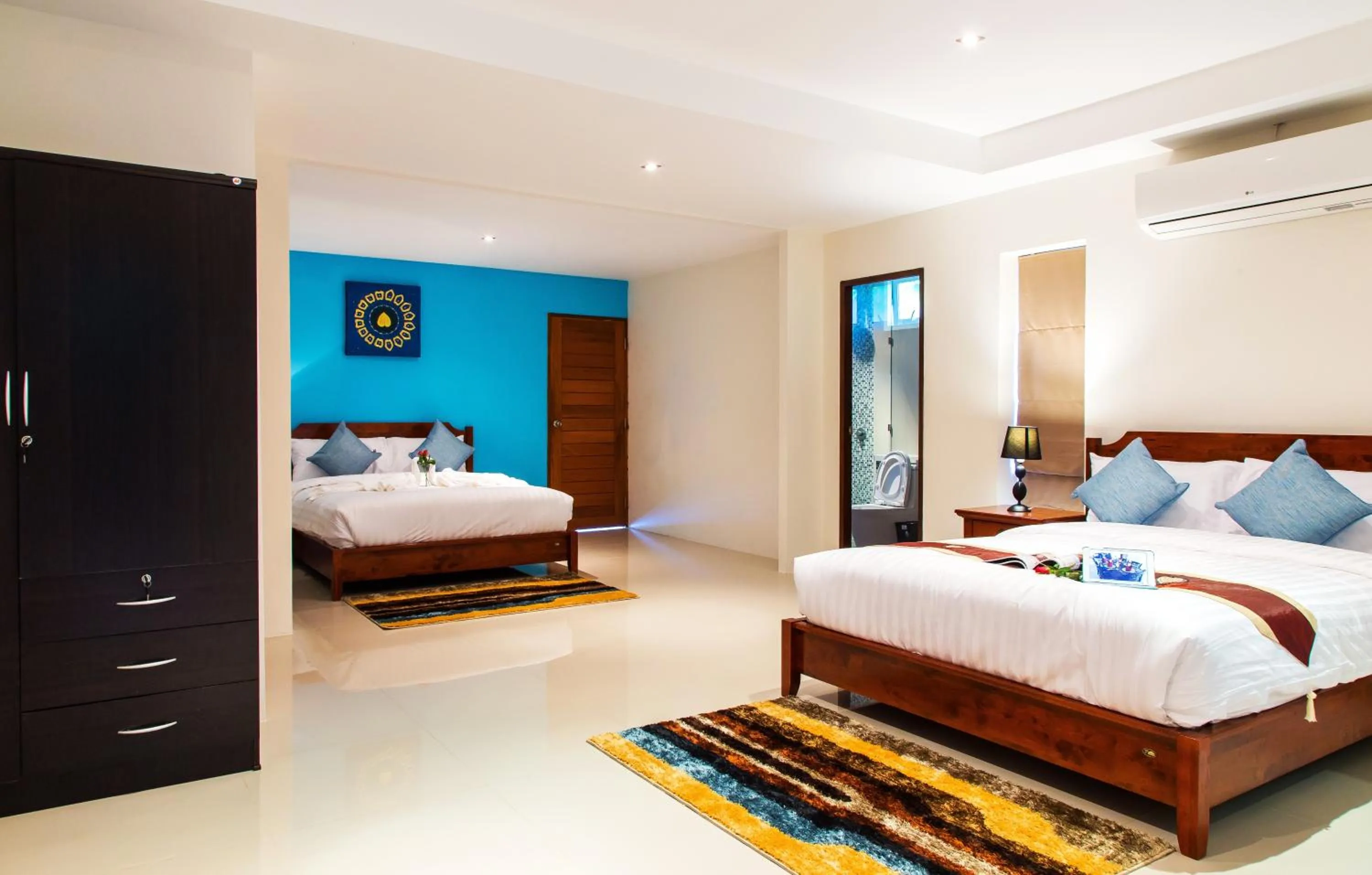 Photo of the whole room, Bed in TROPICA - Villas Resort