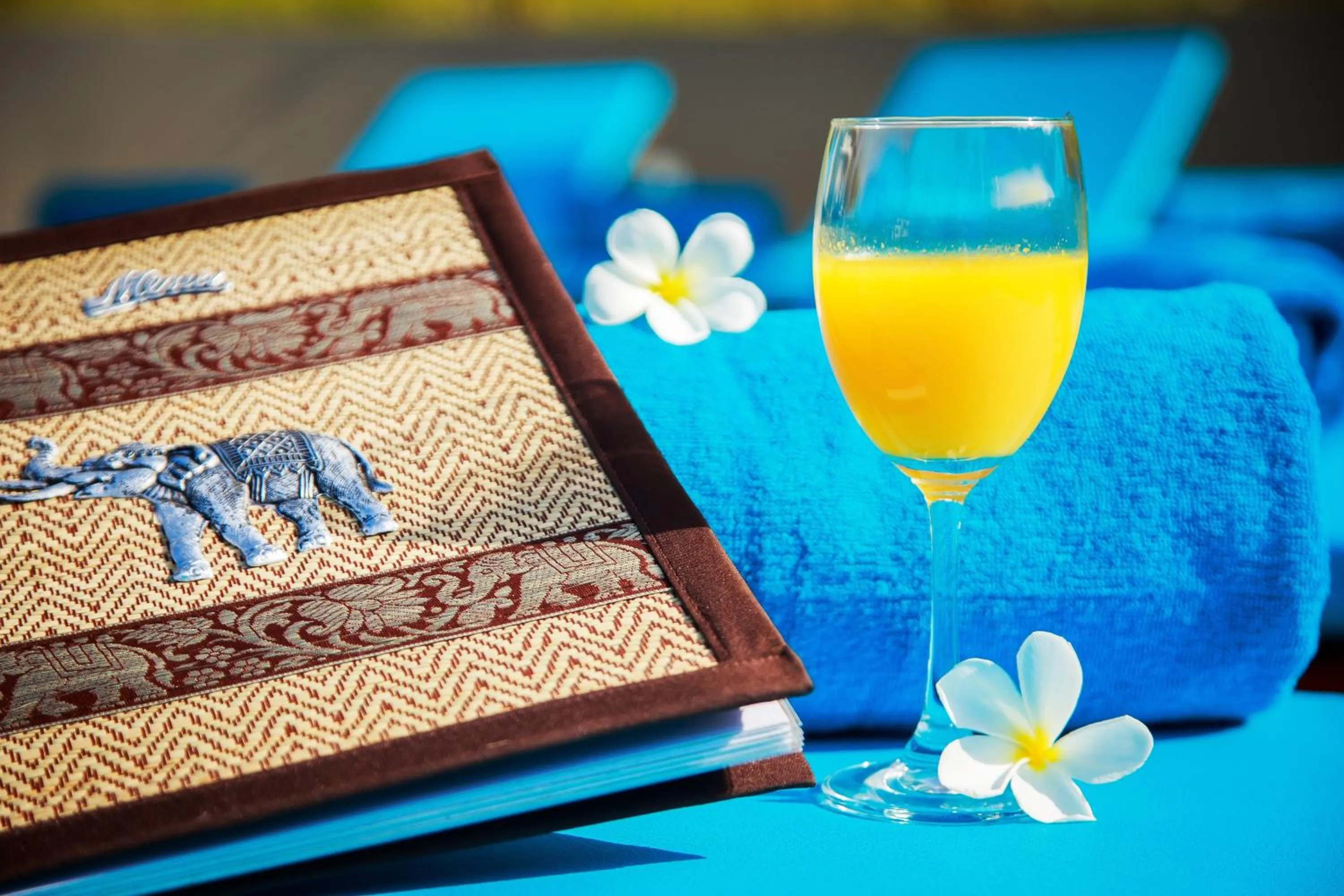 Meals in TROPICA - Villas Resort