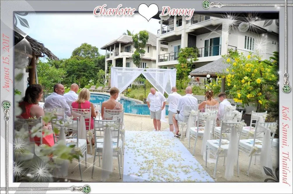 Family in TROPICA - Villas Resort