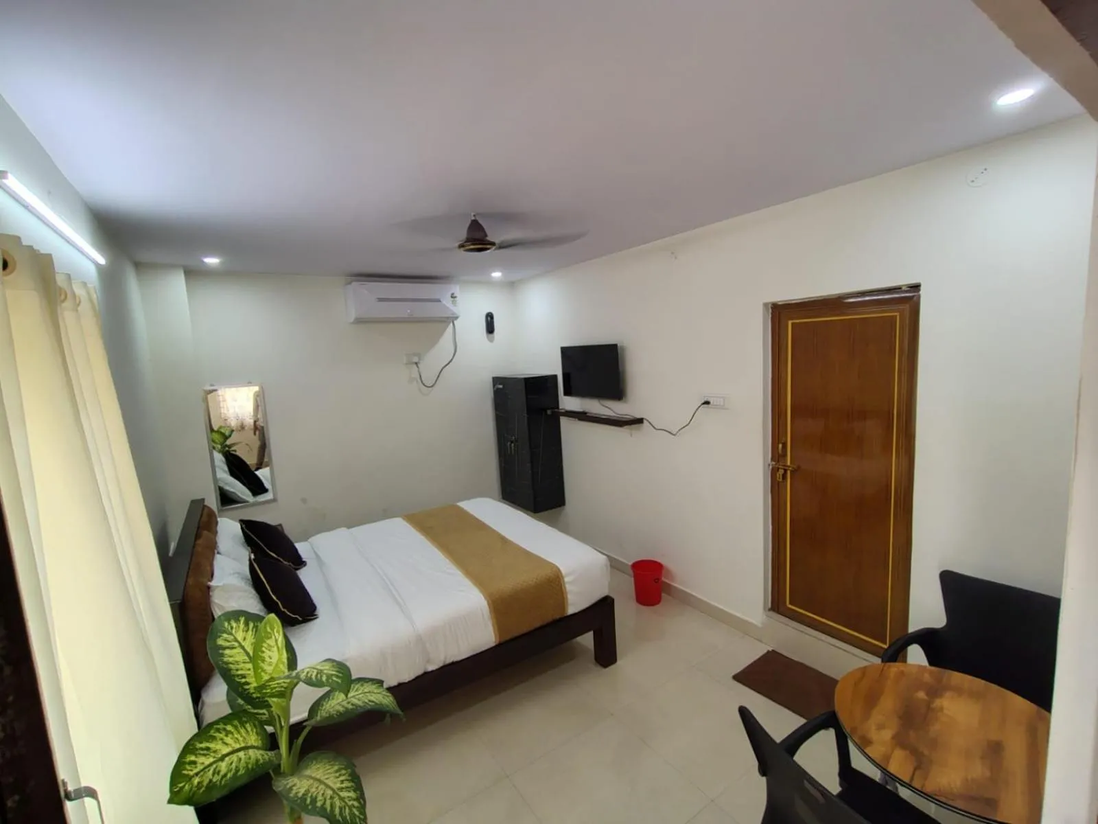 Vizag's DESTINY INN