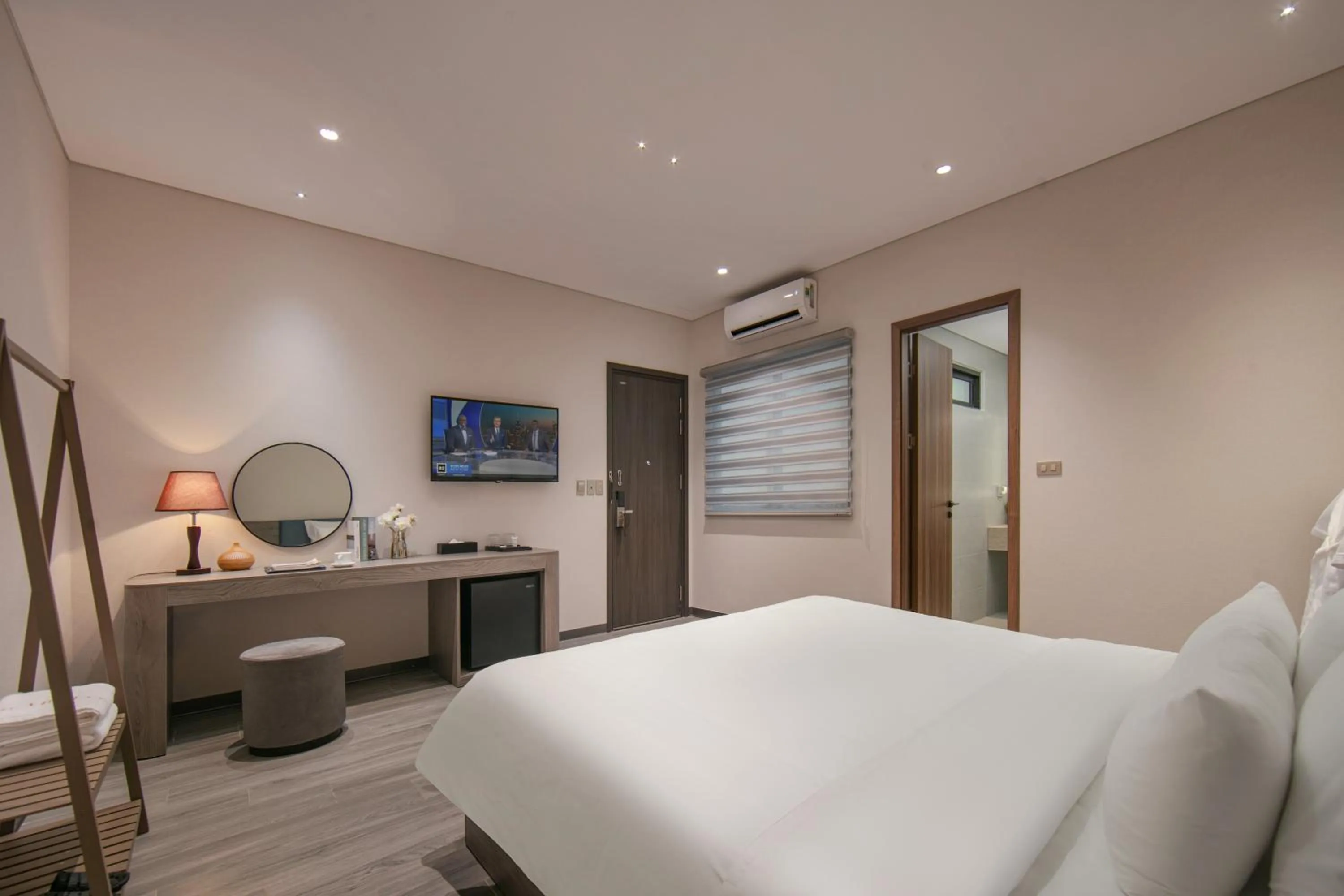 Bedroom, Bed in PCA HOTEL 2 - Vinhomes Ocean Park