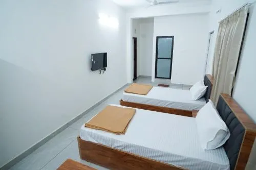 Hotel Pb Inn