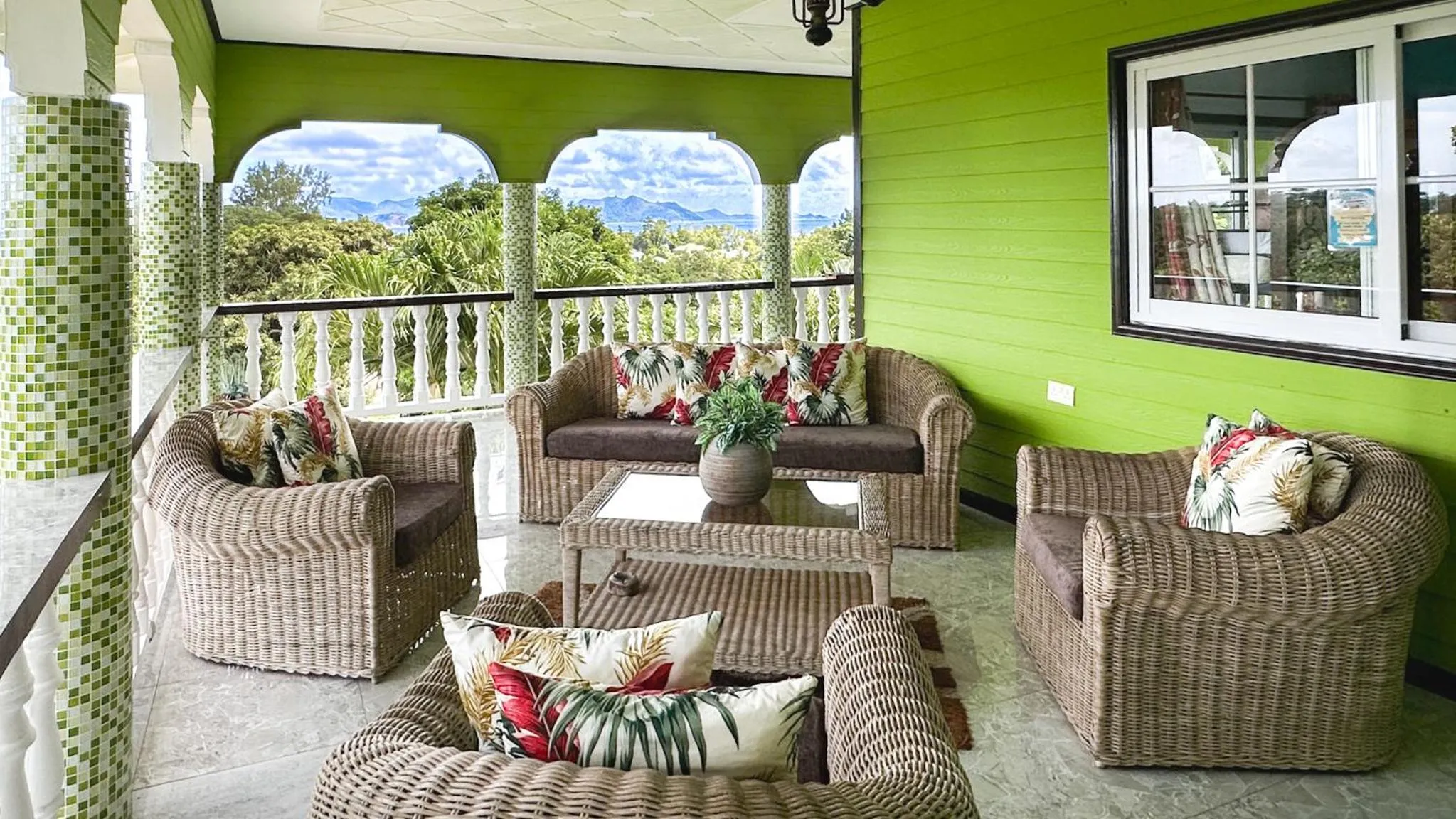 Seating area in Villa Hortensia