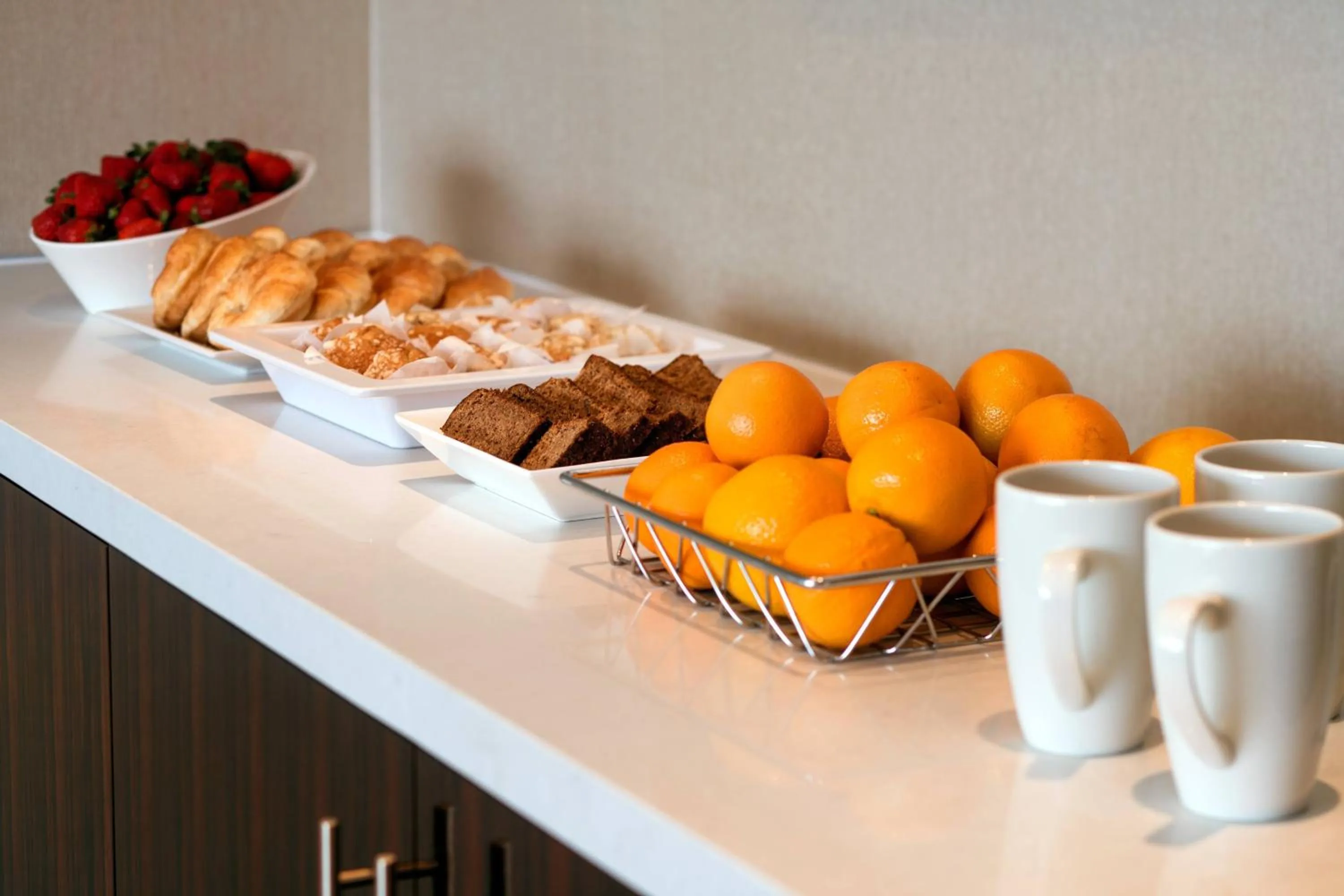 Meeting/conference room in SpringHill Suites by Marriott Los Angeles Burbank/Downtown