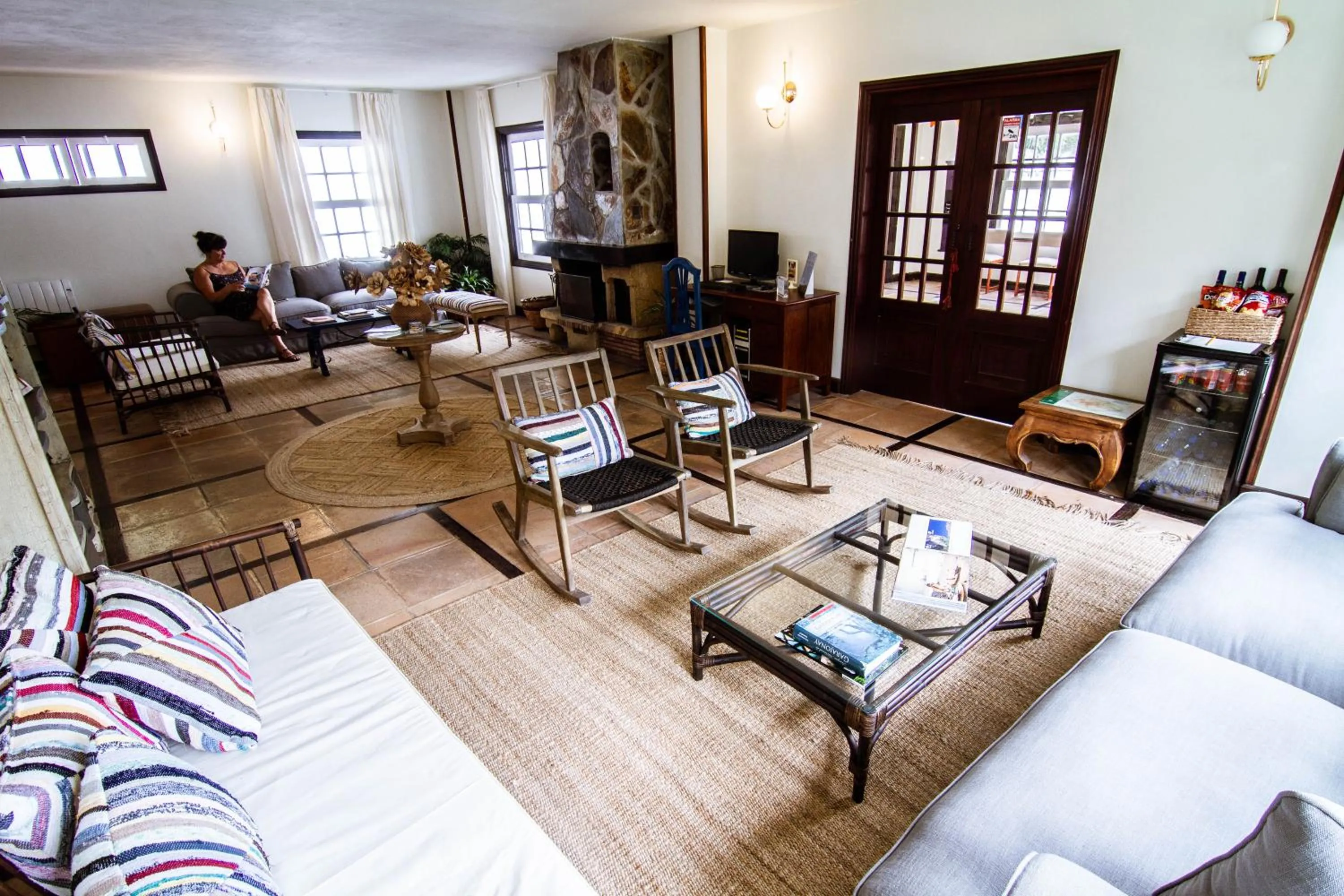 Communal lounge/ TV room in Suites Los Telares - Adults Recommended