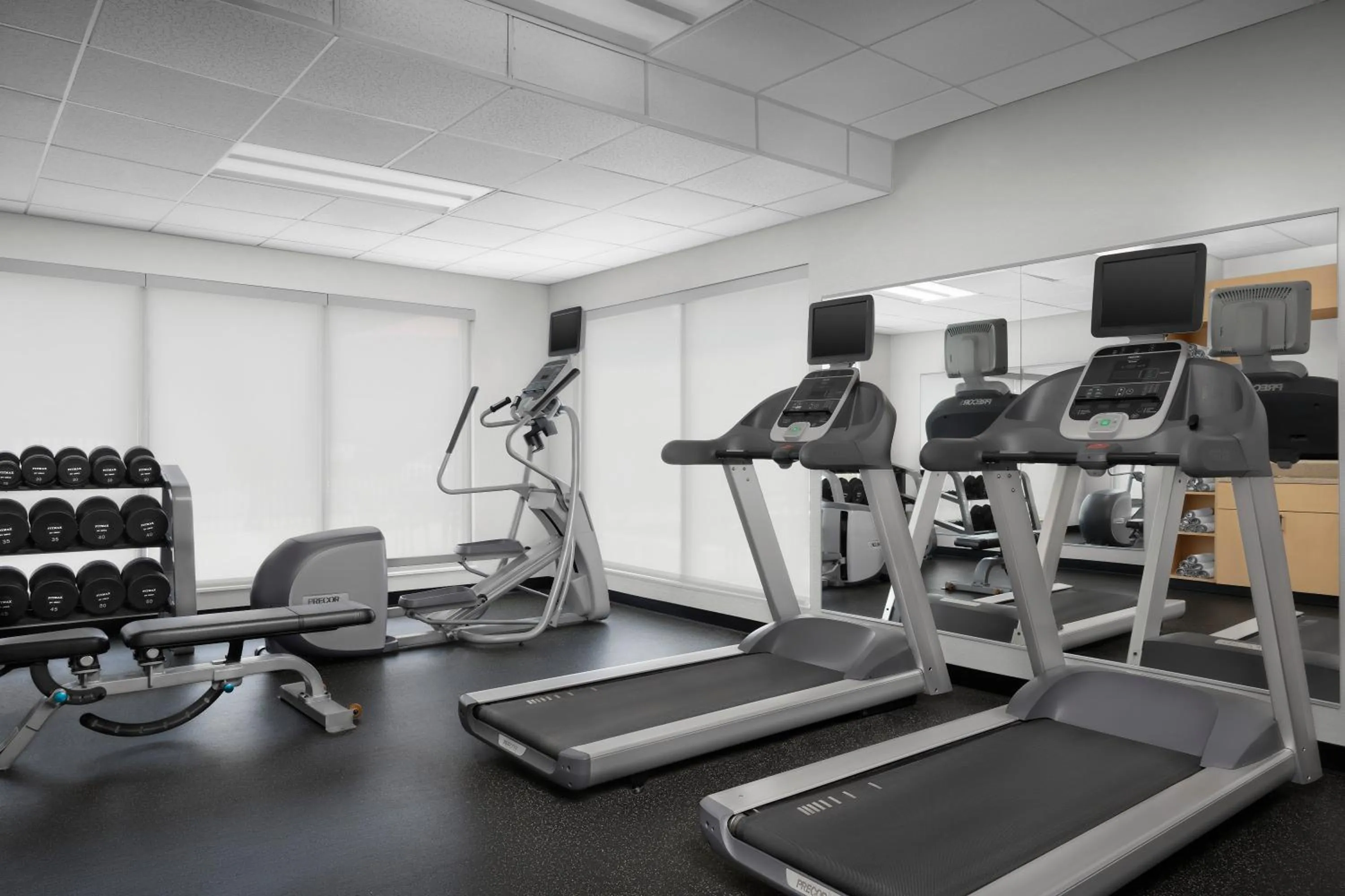 Fitness centre/facilities in TownePlace Suites by Marriott Goldsboro