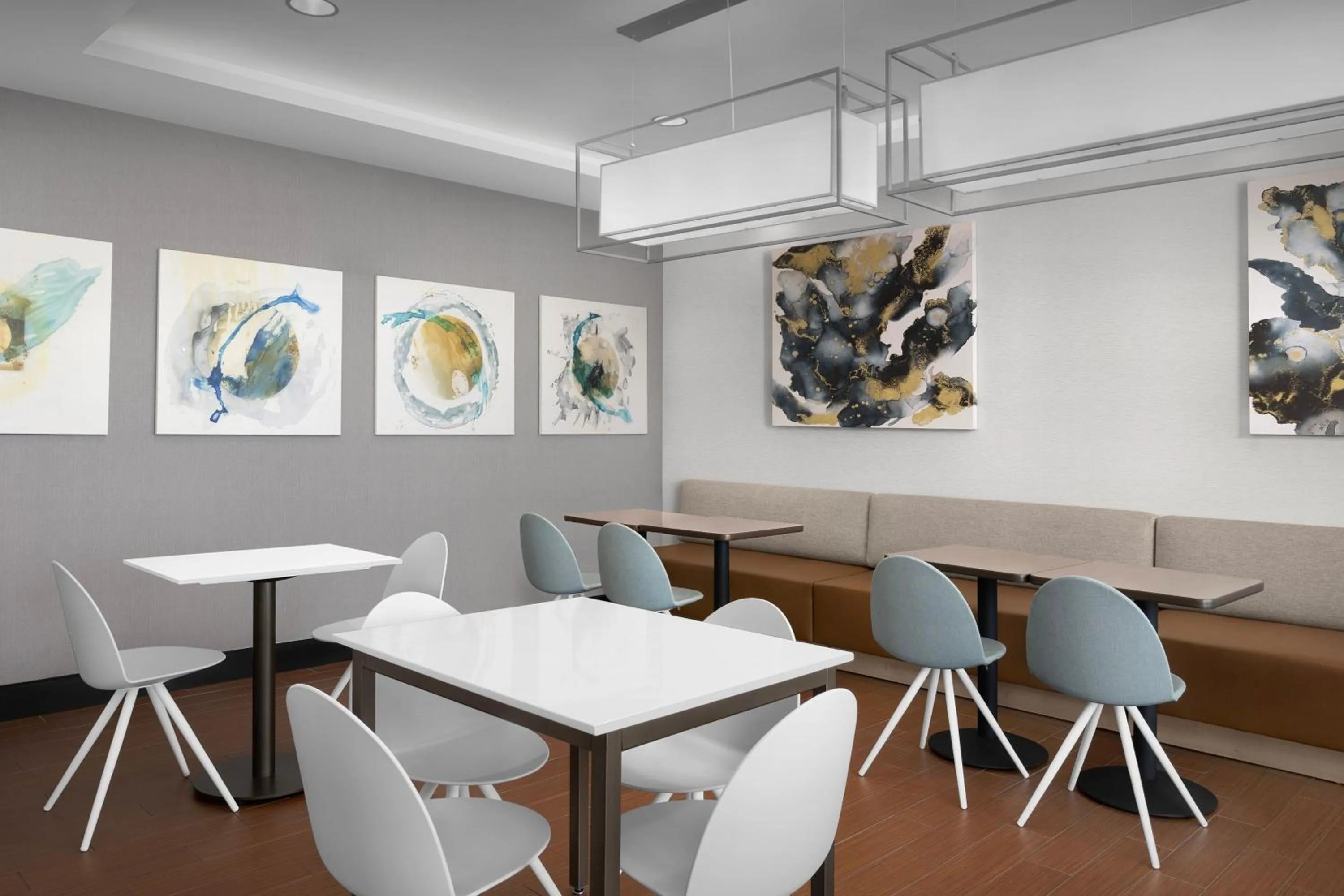 Breakfast in TownePlace Suites by Marriott Goldsboro