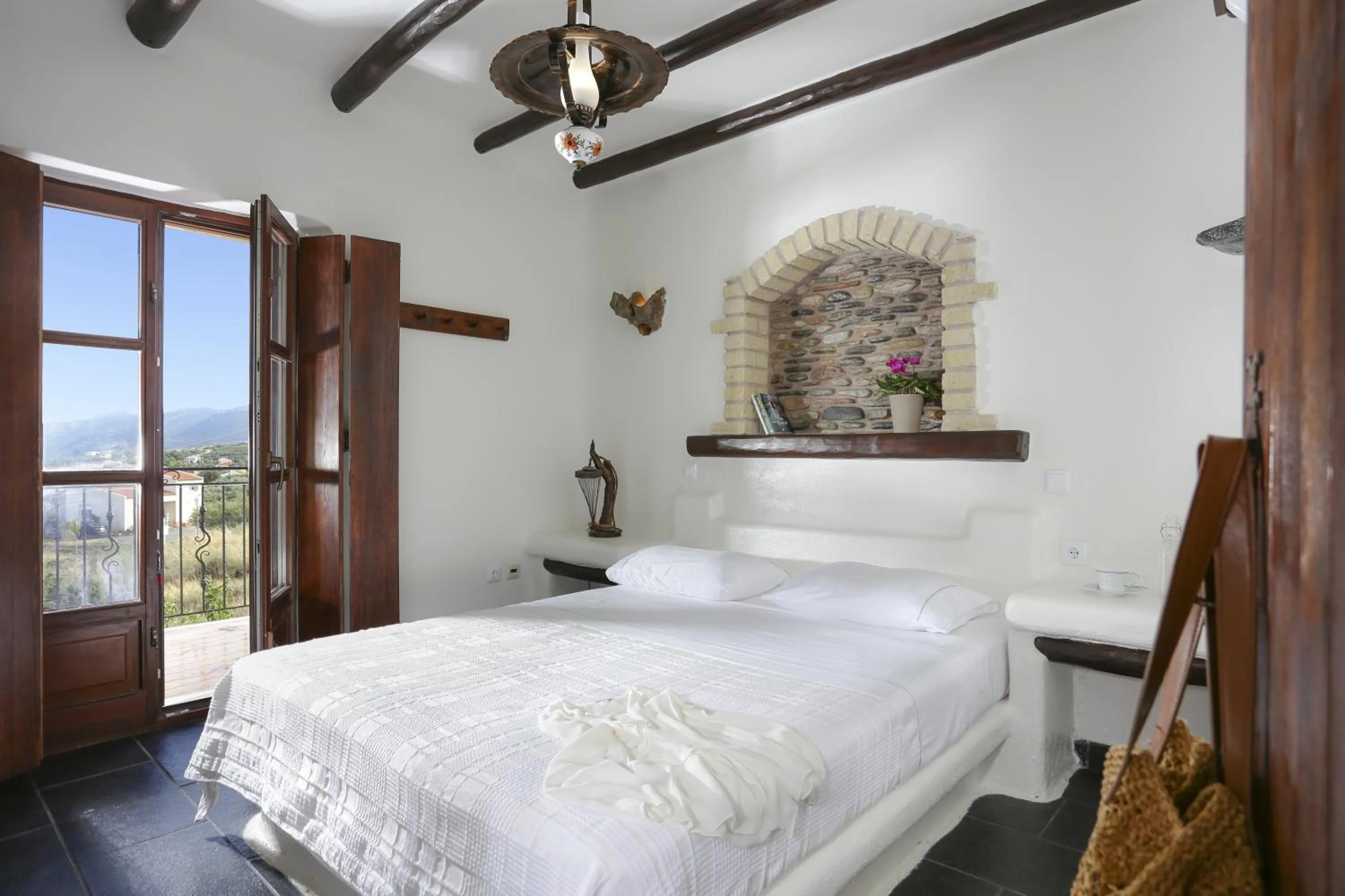 Bedroom in Astrolithos Boutique