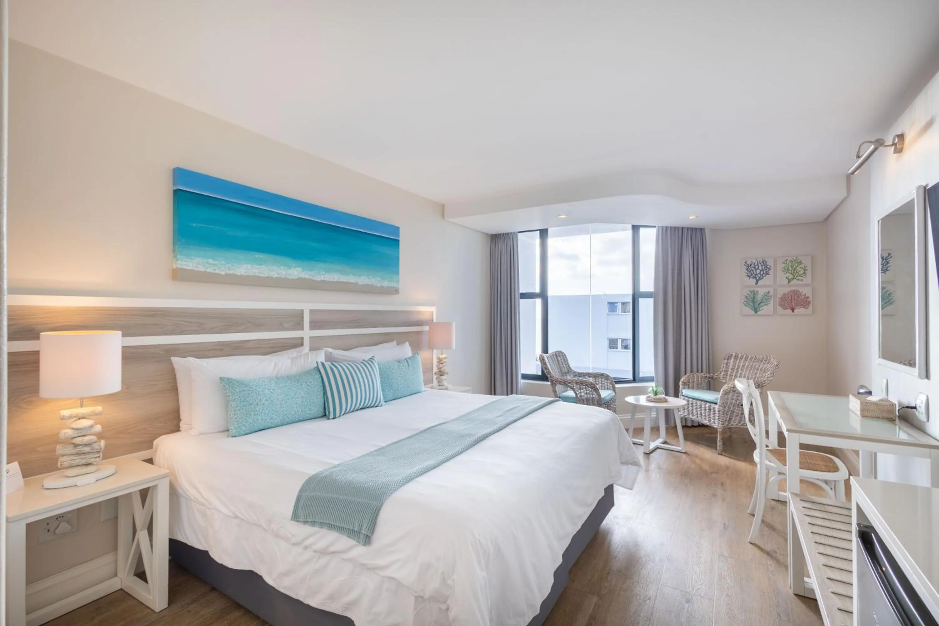 Bed in Bayview Hotel