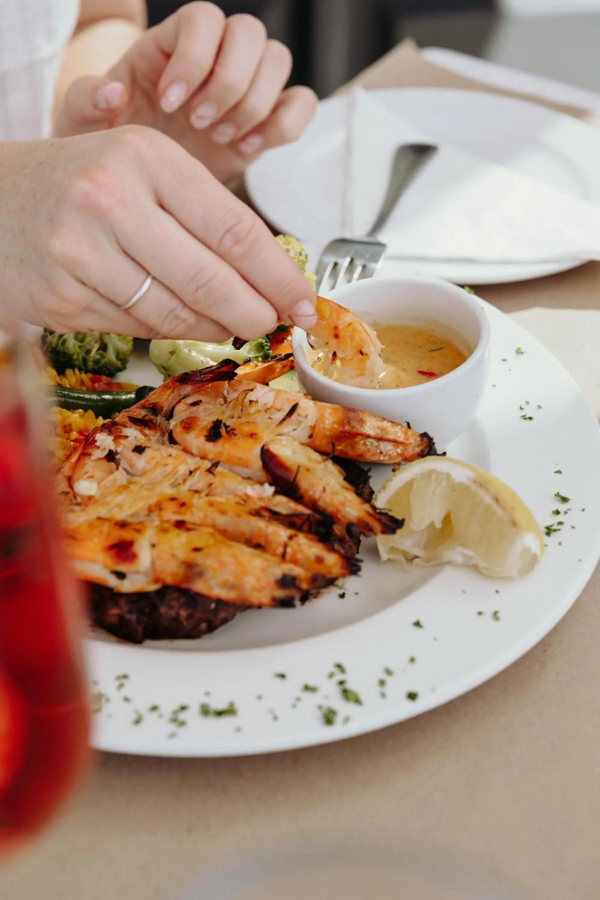 Restaurant/places to eat in Bayview Hotel