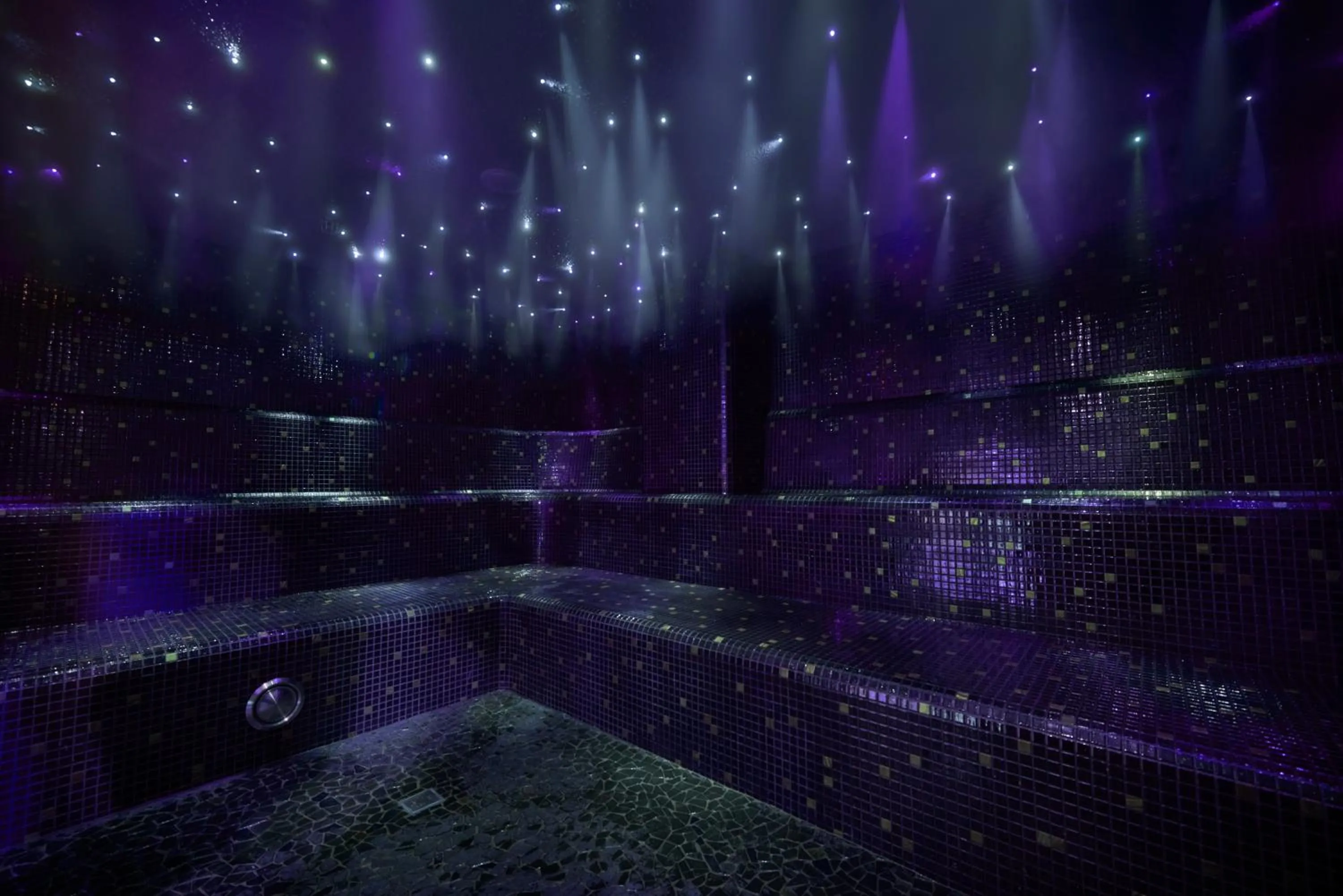 Spa and wellness centre/facilities in Baltic Park Molo Apartments by Zdrojowa