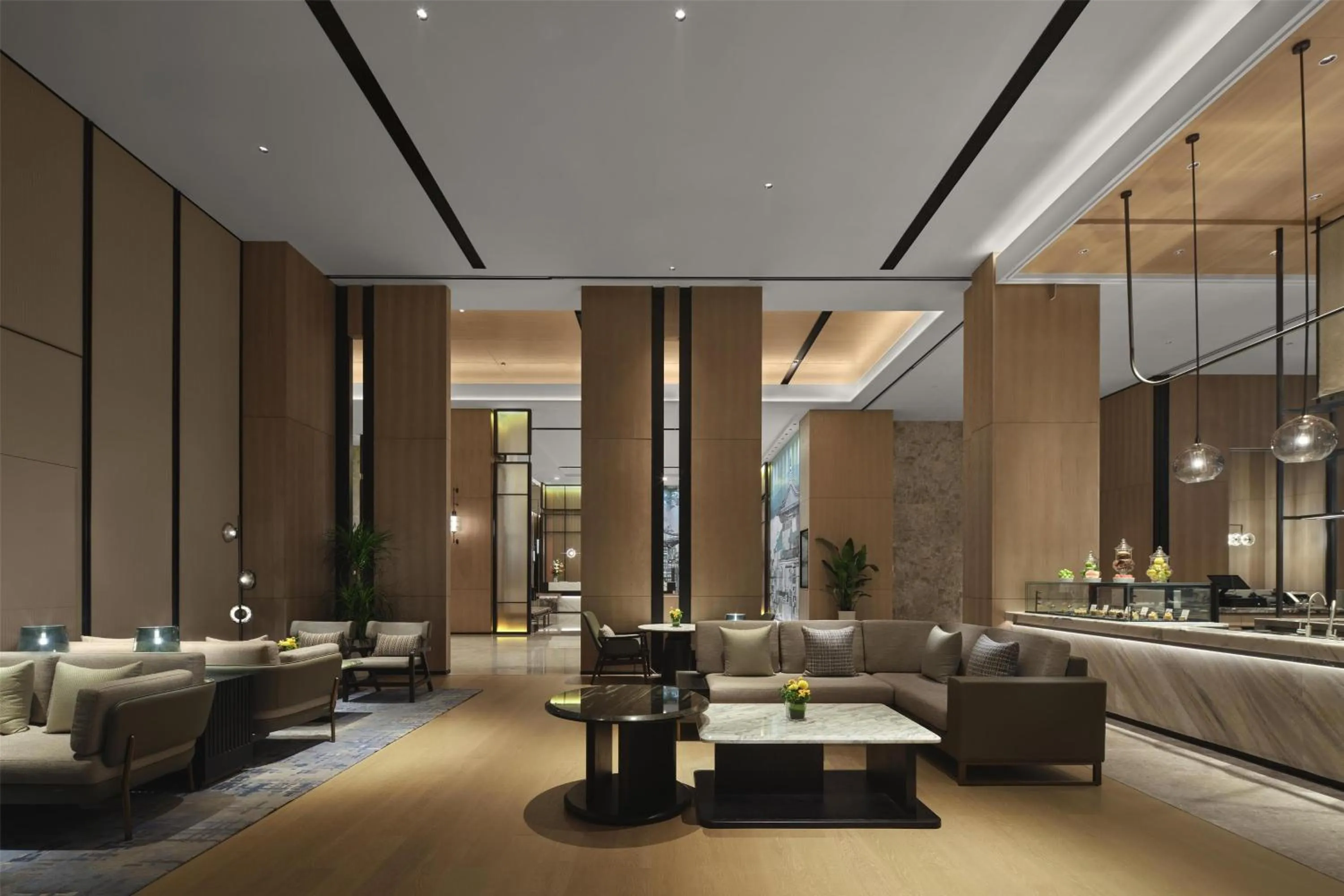 Lobby or reception in Doubletree By Hilton Zhengzhou East