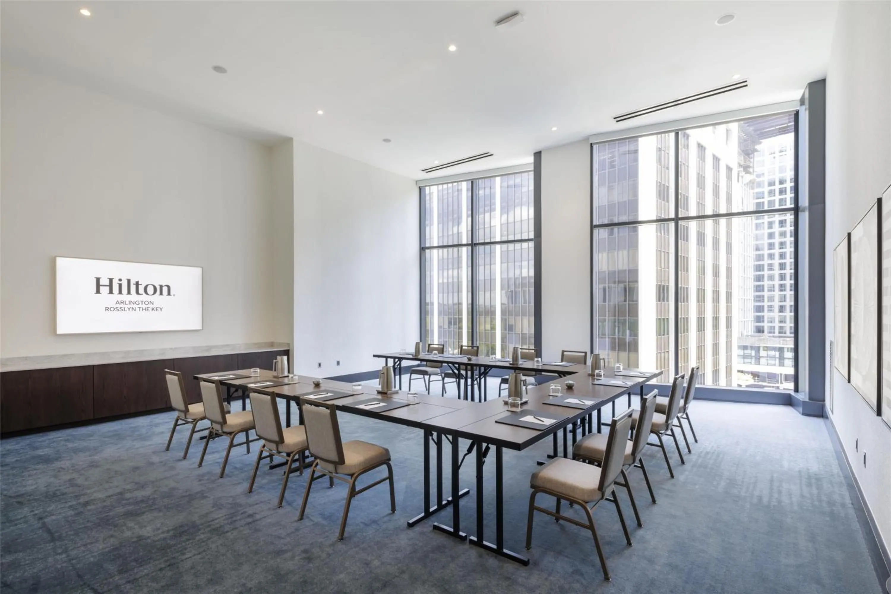 Meeting/conference room in Hilton Arlington Rosslyn The Key