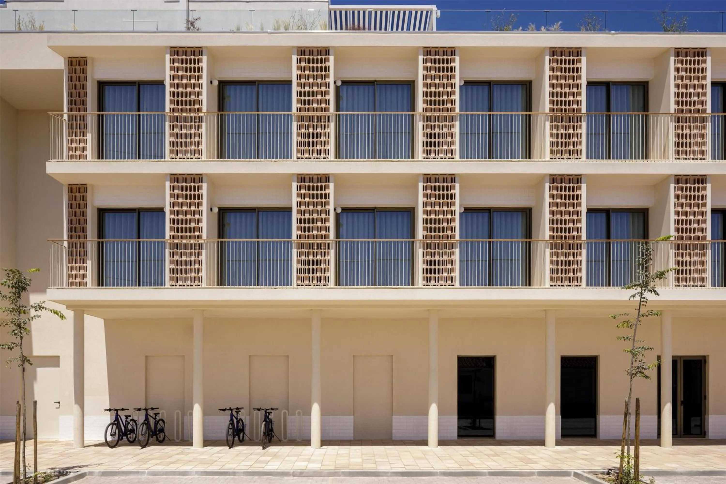 Property building in Amarello Hotel Praia Santo André, Tapestry Collection by Hilton