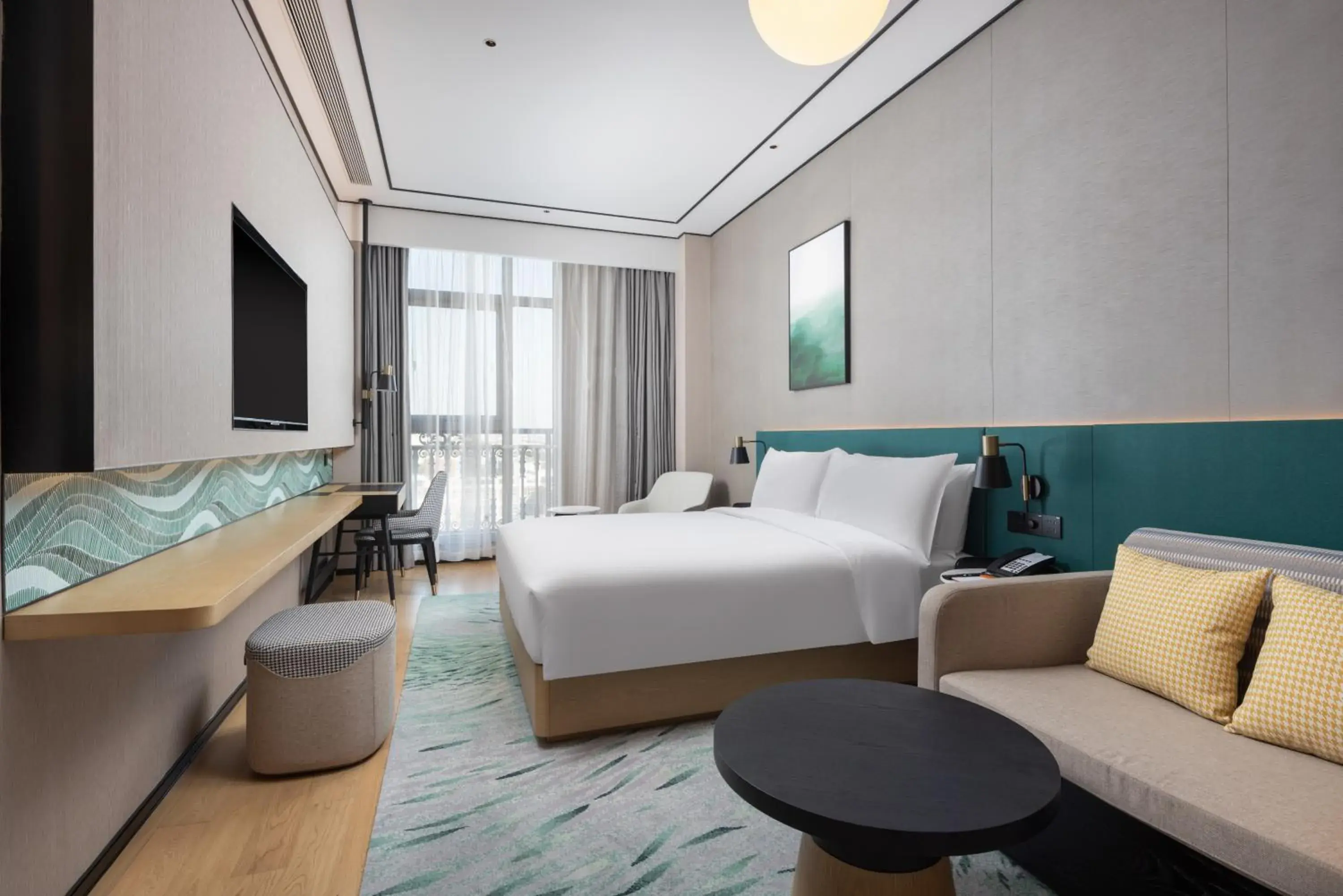 Deluxe King Room in Hilton Garden Inn Shanghai High-Speed East Railway Station Deluxe King Room in Hilton Garden Inn Shanghai High-Speed East Railway Station