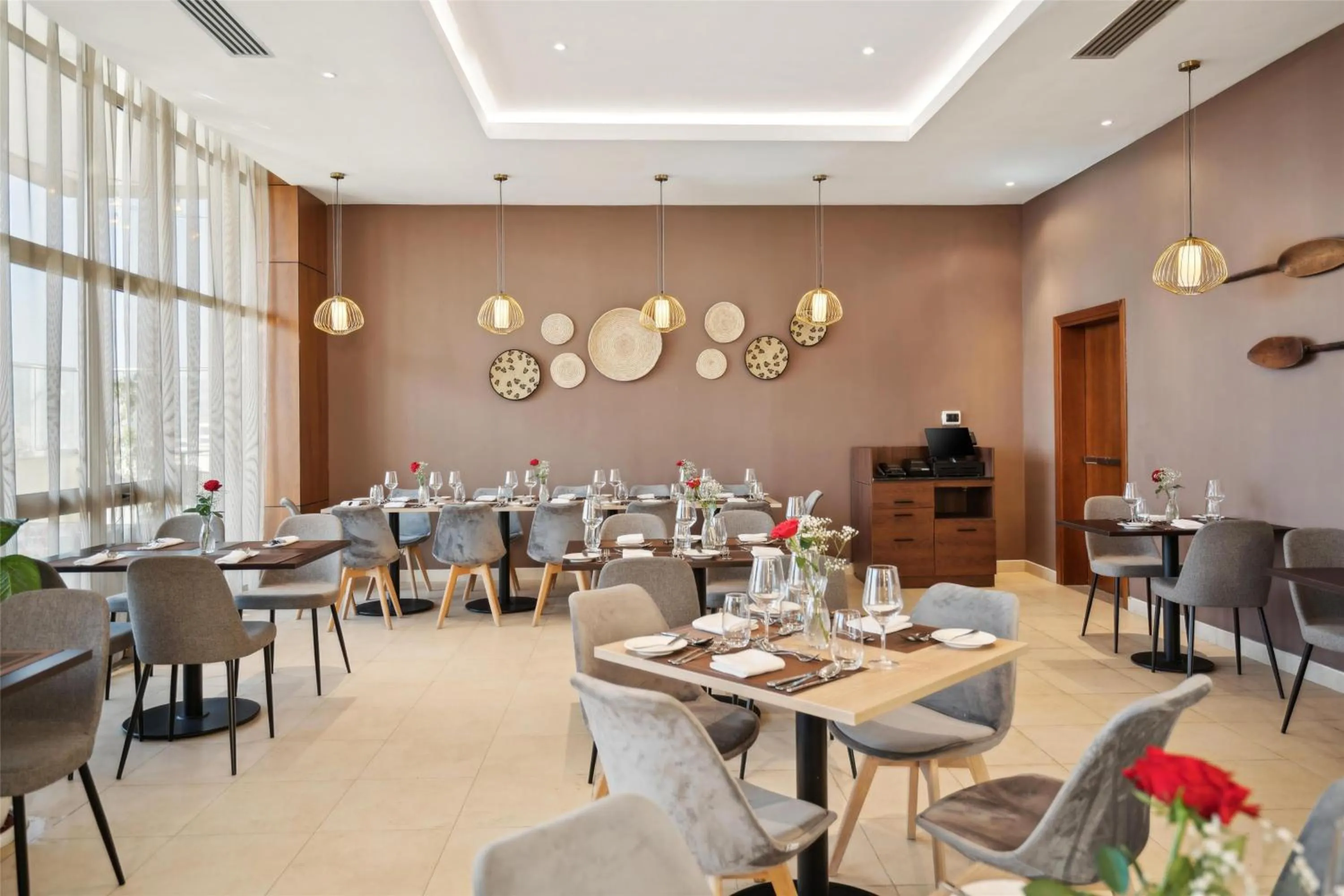 Restaurant/places to eat in Doubletree By Hilton Addis Ababa Airport