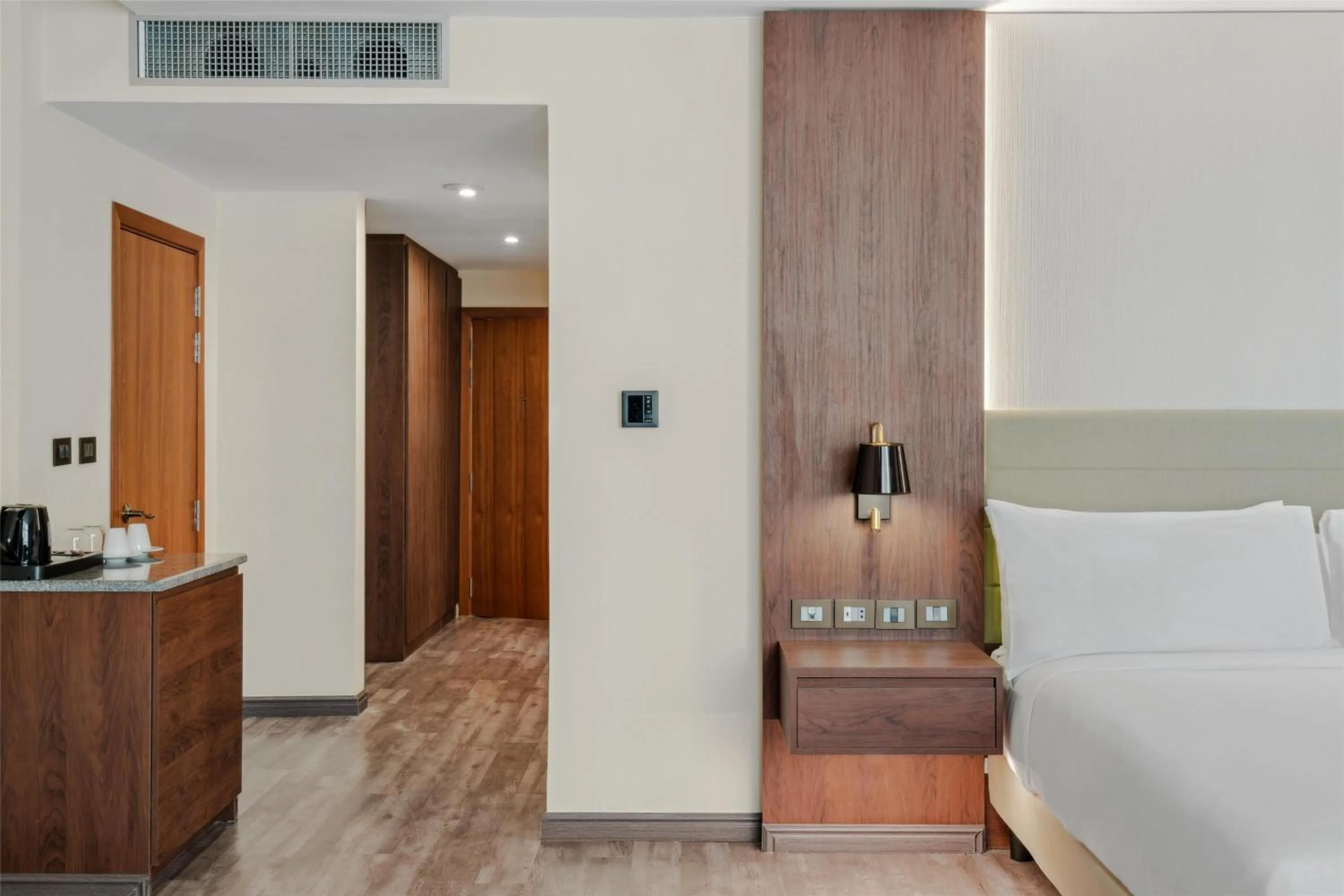 Bed in Doubletree By Hilton Addis Ababa Airport