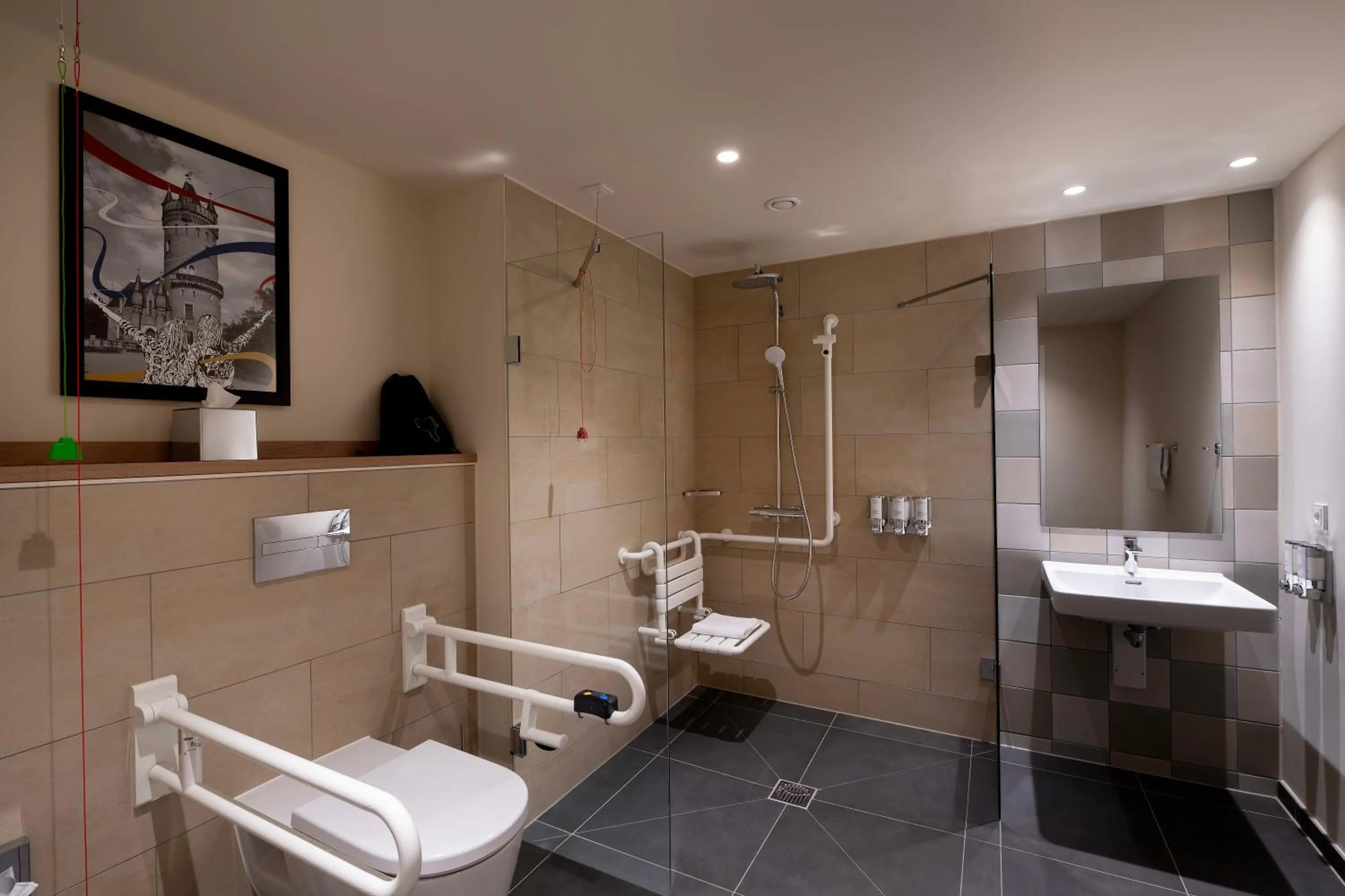 Shower in Hampton By Hilton Potsdam Babelsberg