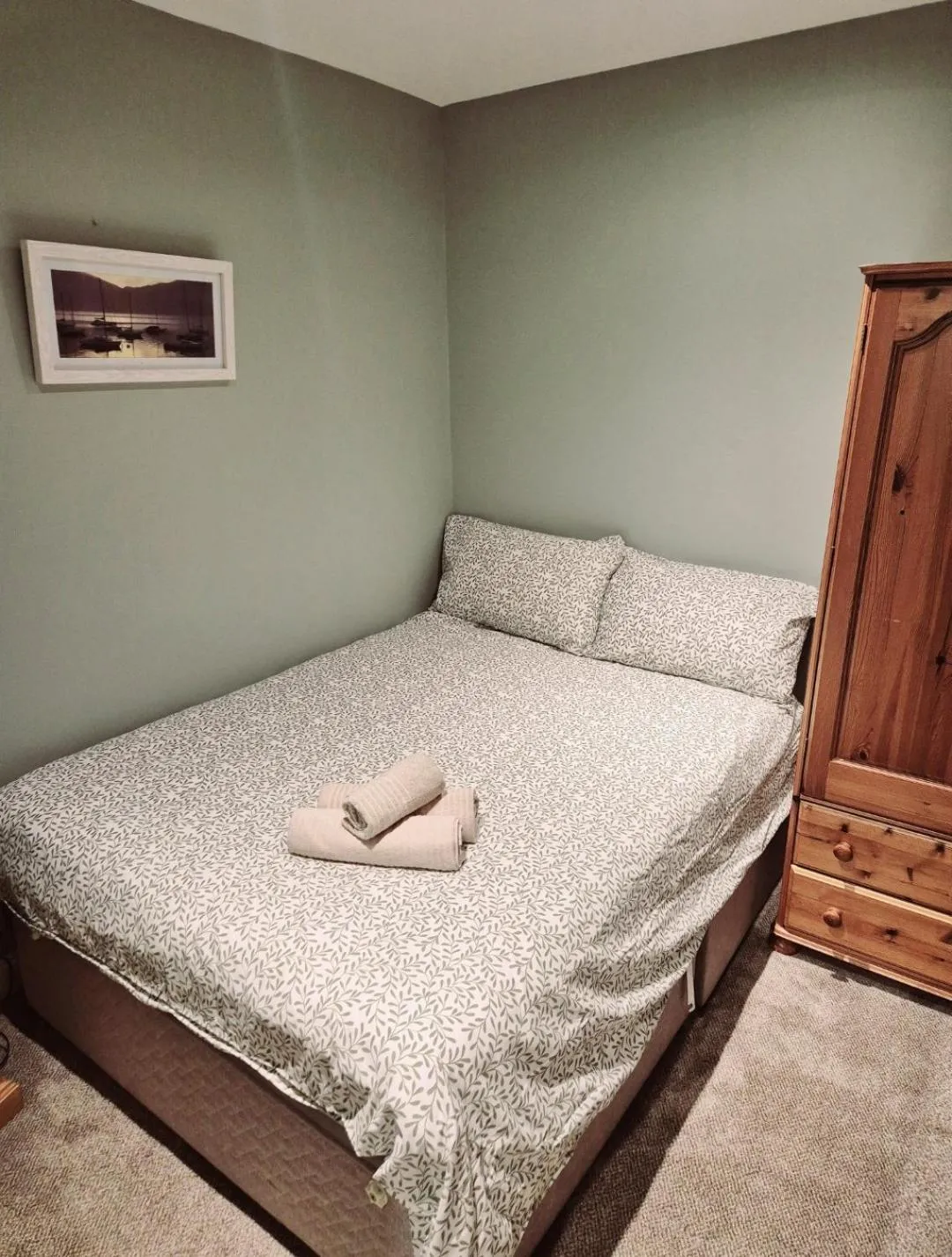 Four-Bedroom Apartment in Laneway Hostel Lahinch