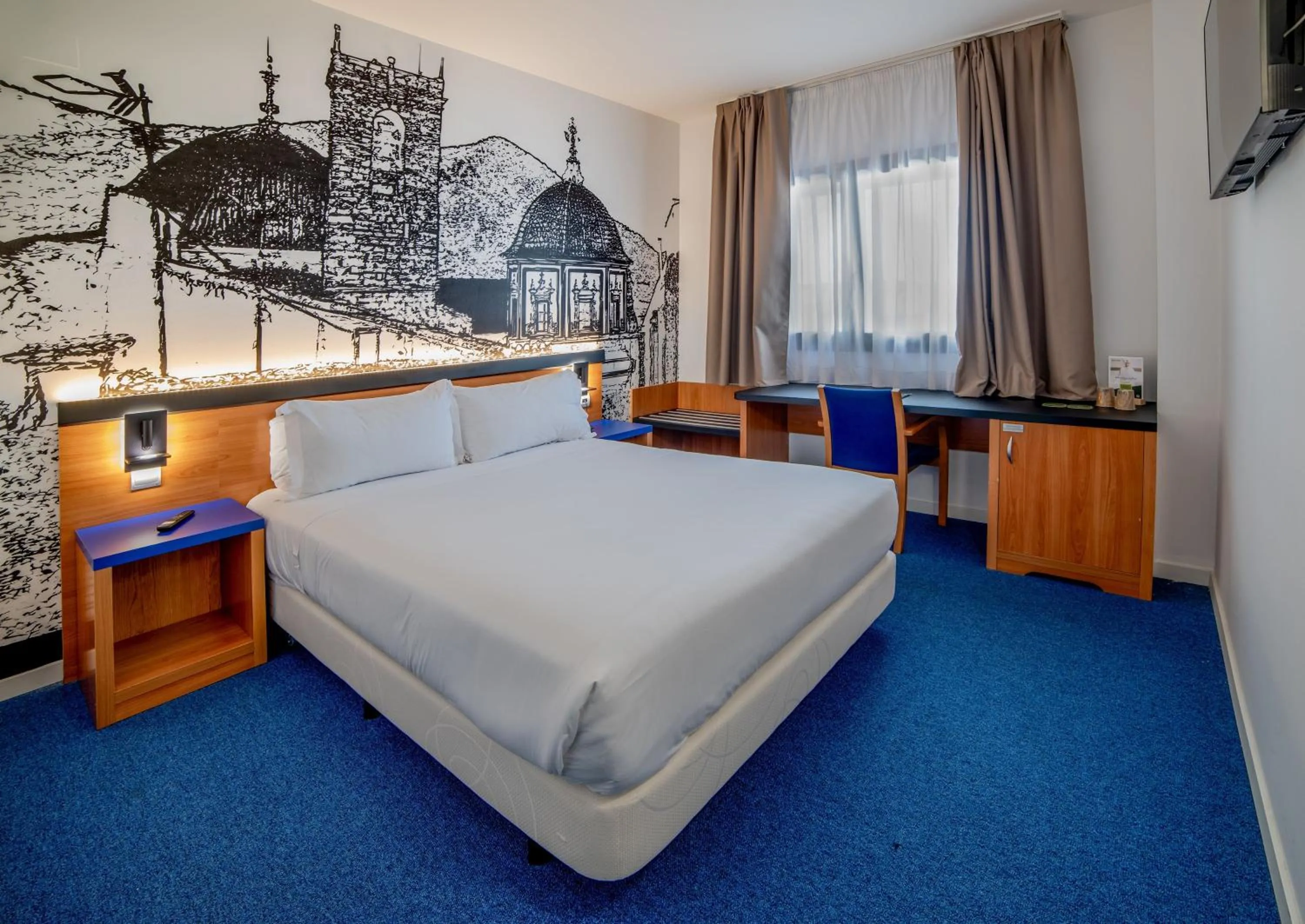 Photo of the whole room, Bed in Hotel Sercotel Plana Onda