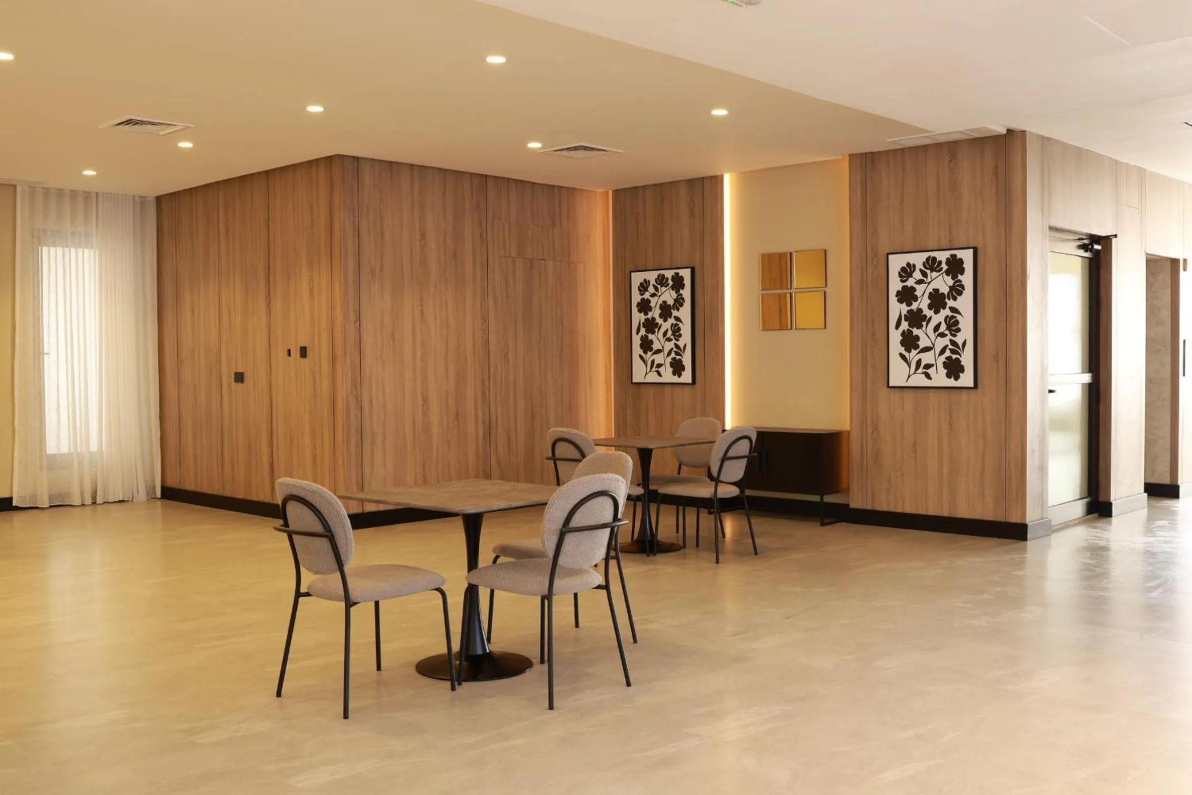 Lobby or reception in BHomed Shaab