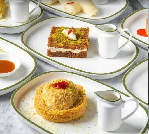 Restaurant/places to eat in BHomed Shaab