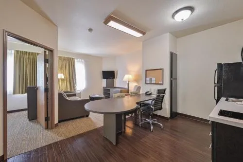 Affordable Suites of America Tulsa