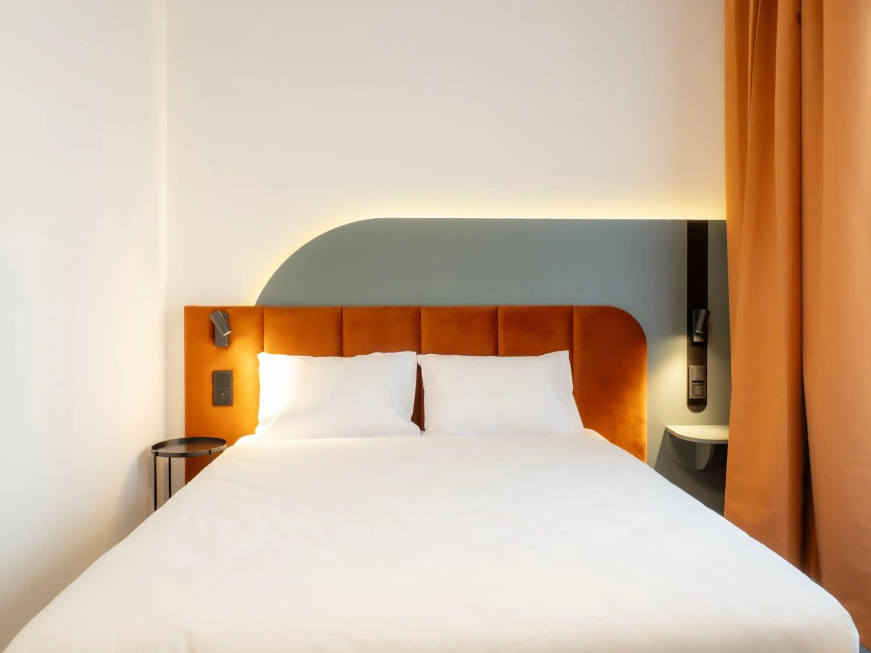 Photo of the whole room, Bed in B&B HOTEL Leszno