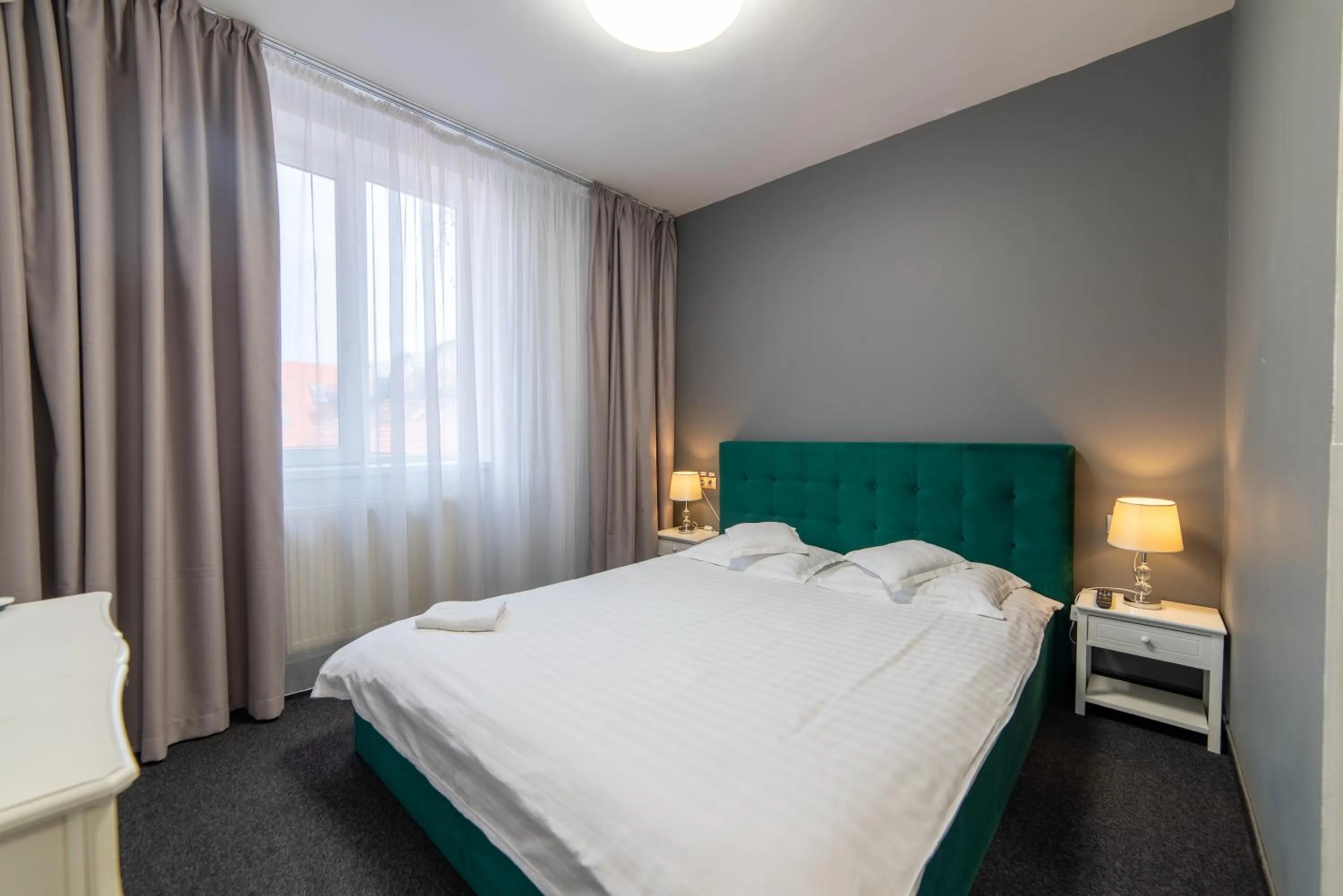 Bed in Fullton Central