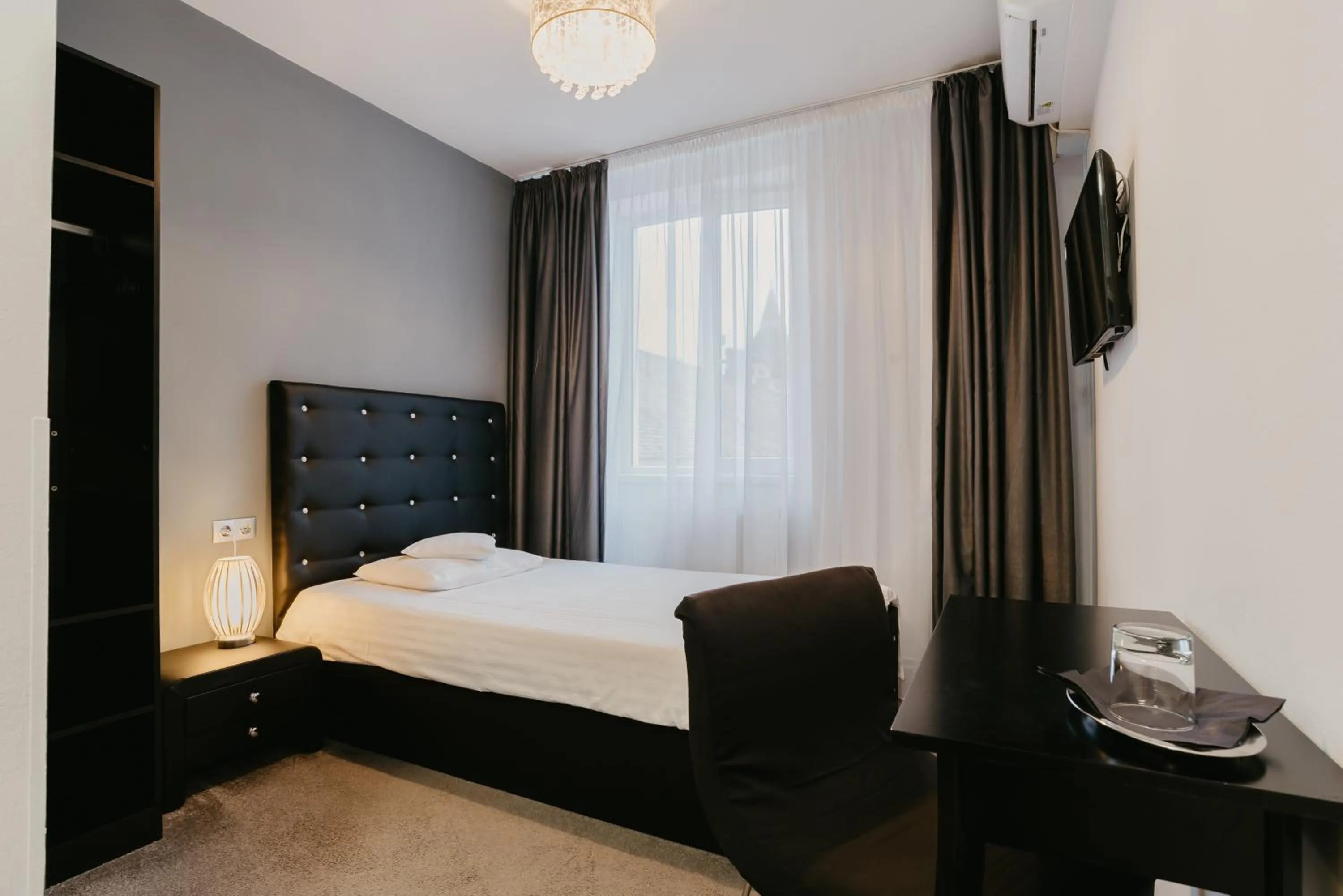 Bed in Fullton Central