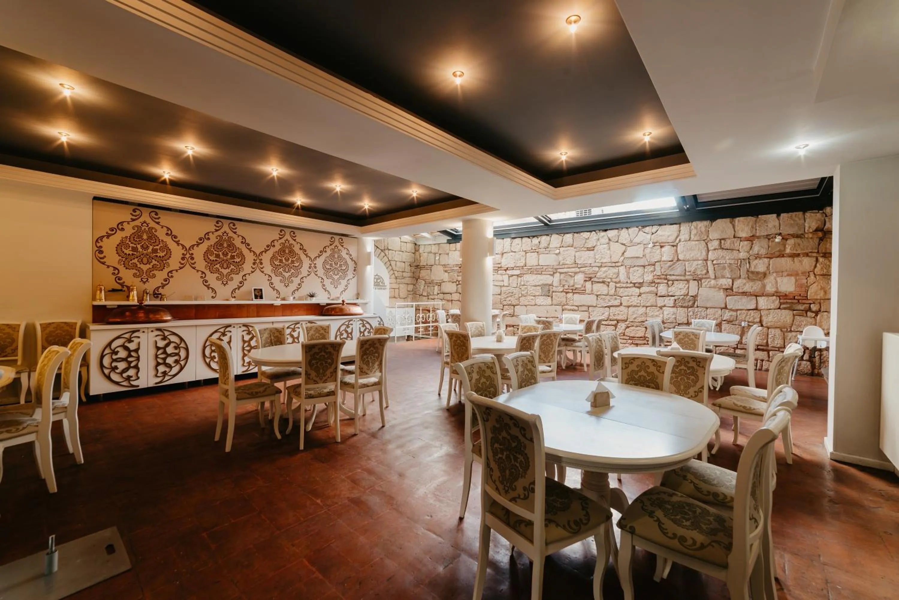 Restaurant/places to eat in Fullton Central