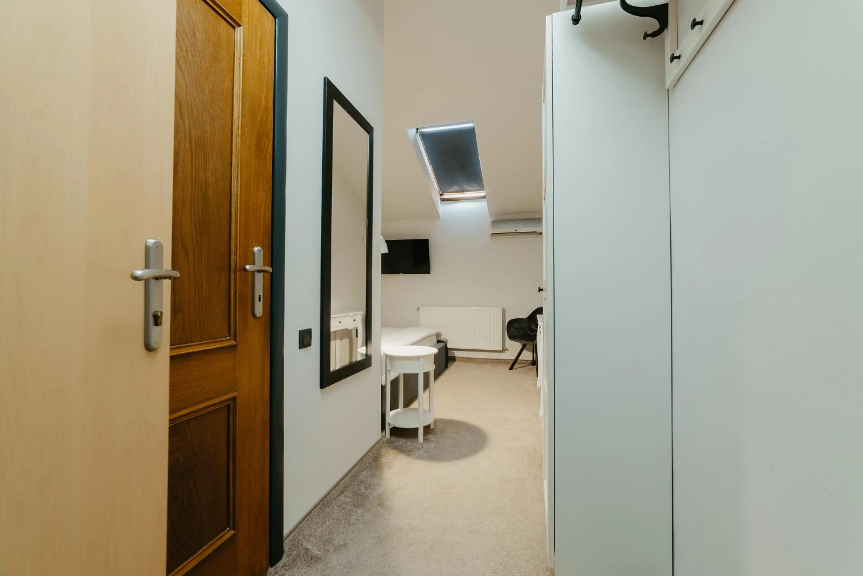 Photo of the whole room in Fullton Central