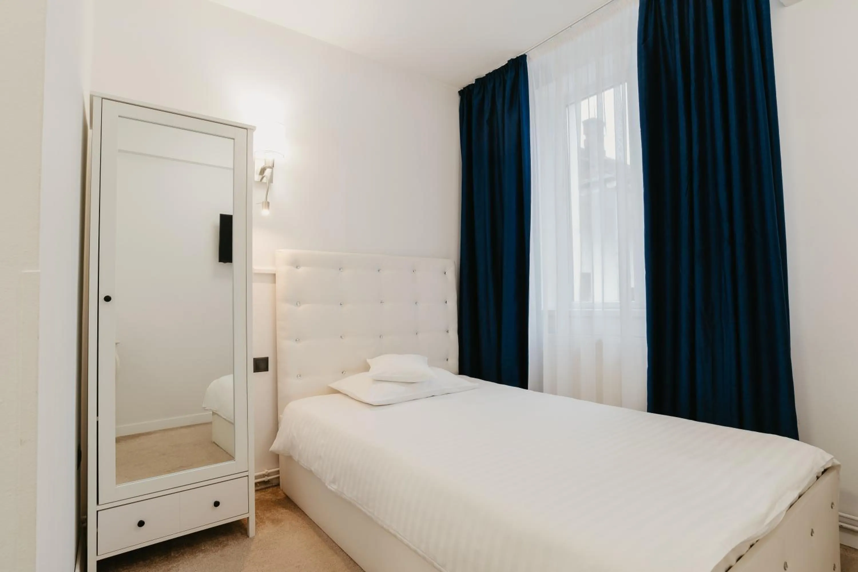 Bed in Fullton Central