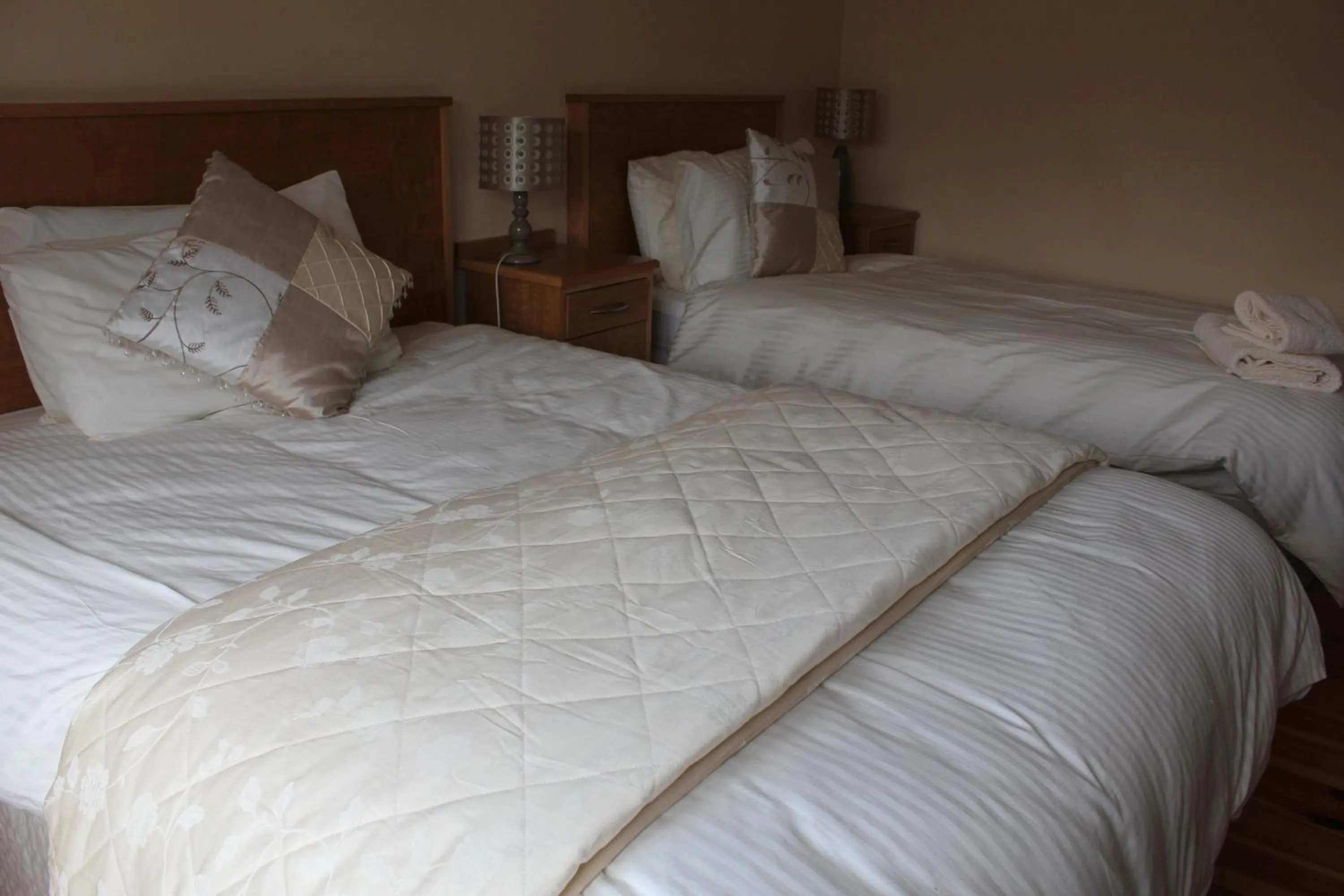 Bedroom, Bed in Carrowntober House B & B