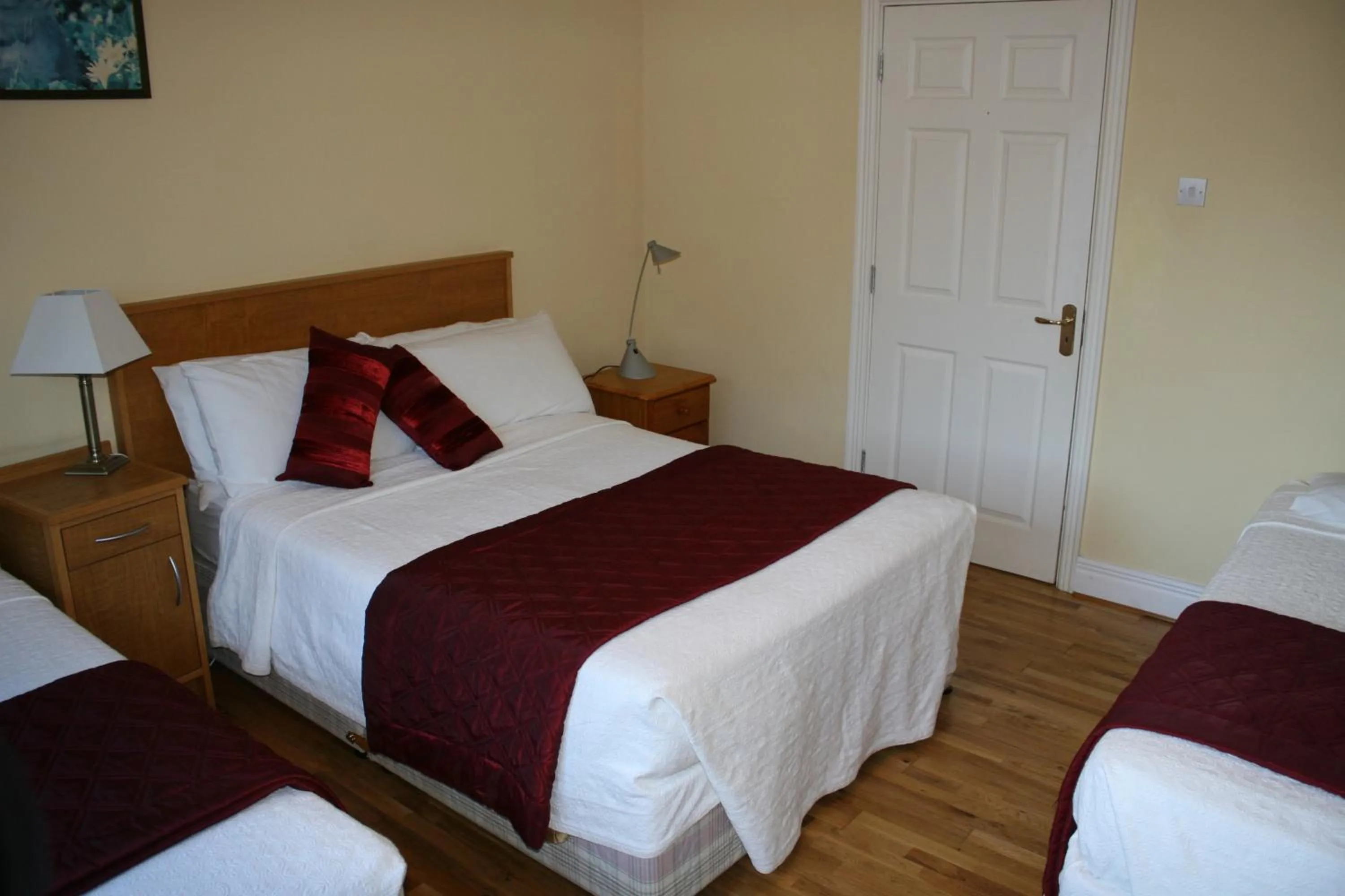 Bedroom, Bed in Carrowntober House B & B