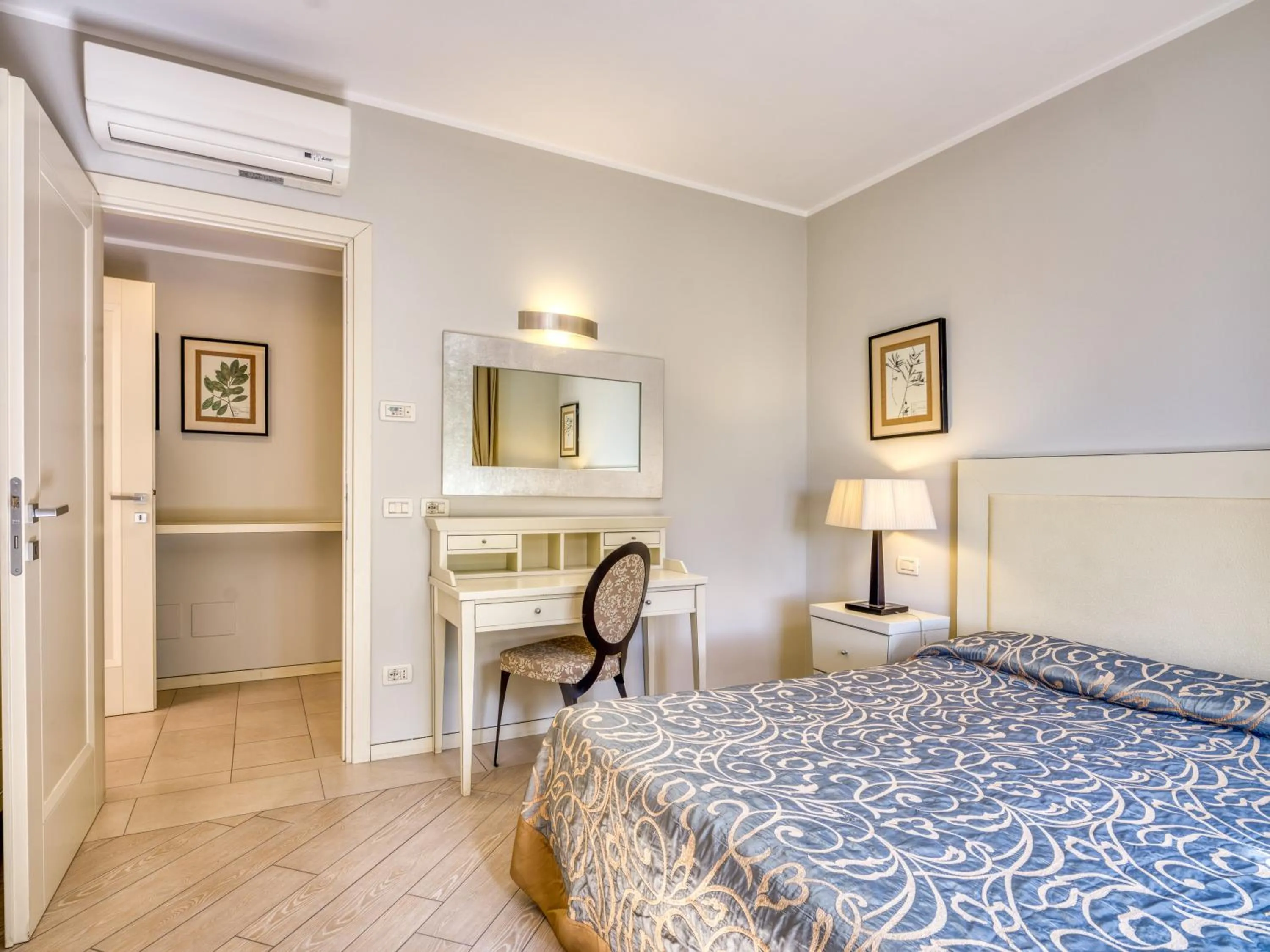 Bedroom, Bed in Parc Hotel Germano Suites & Apartments