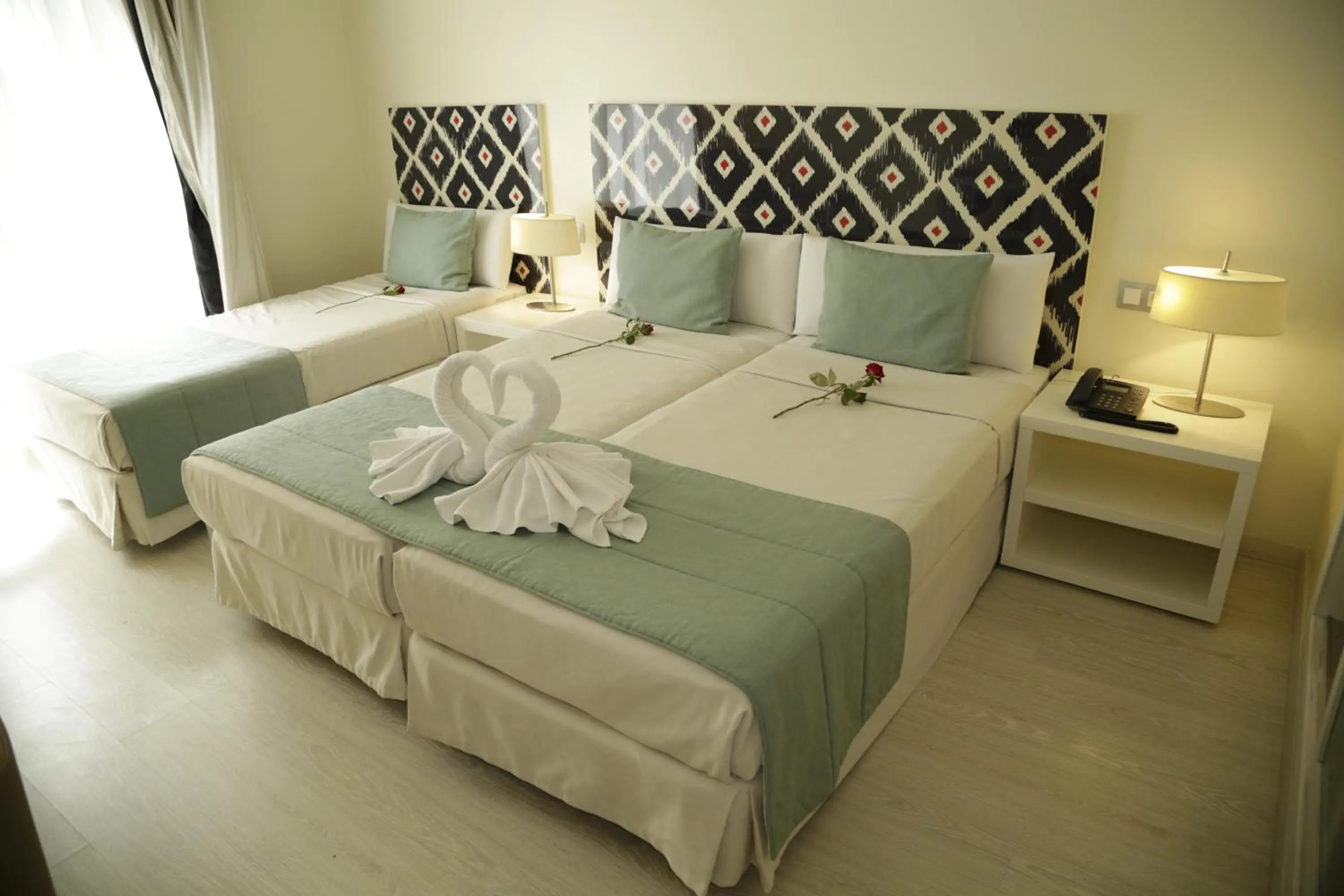 Photo of the whole room, Bed in Al Mandari Hôtel Tétouan