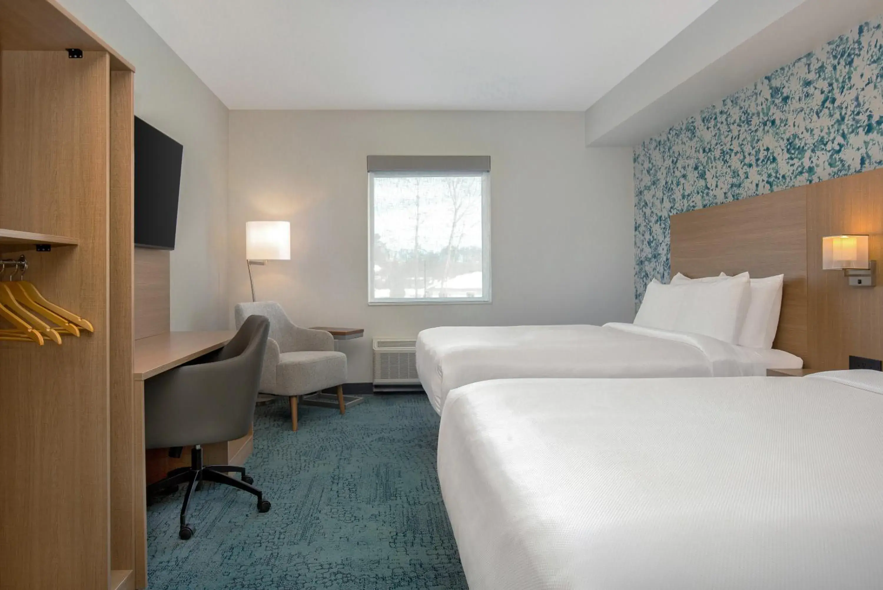 Efficiency Quadruple Room with Two Queen Beds - Non Smoking in Quality Inn & Suites Prescott Efficiency Quadruple Room with Two Queen Beds - Non Smoking in Quality Inn & Suites Prescott