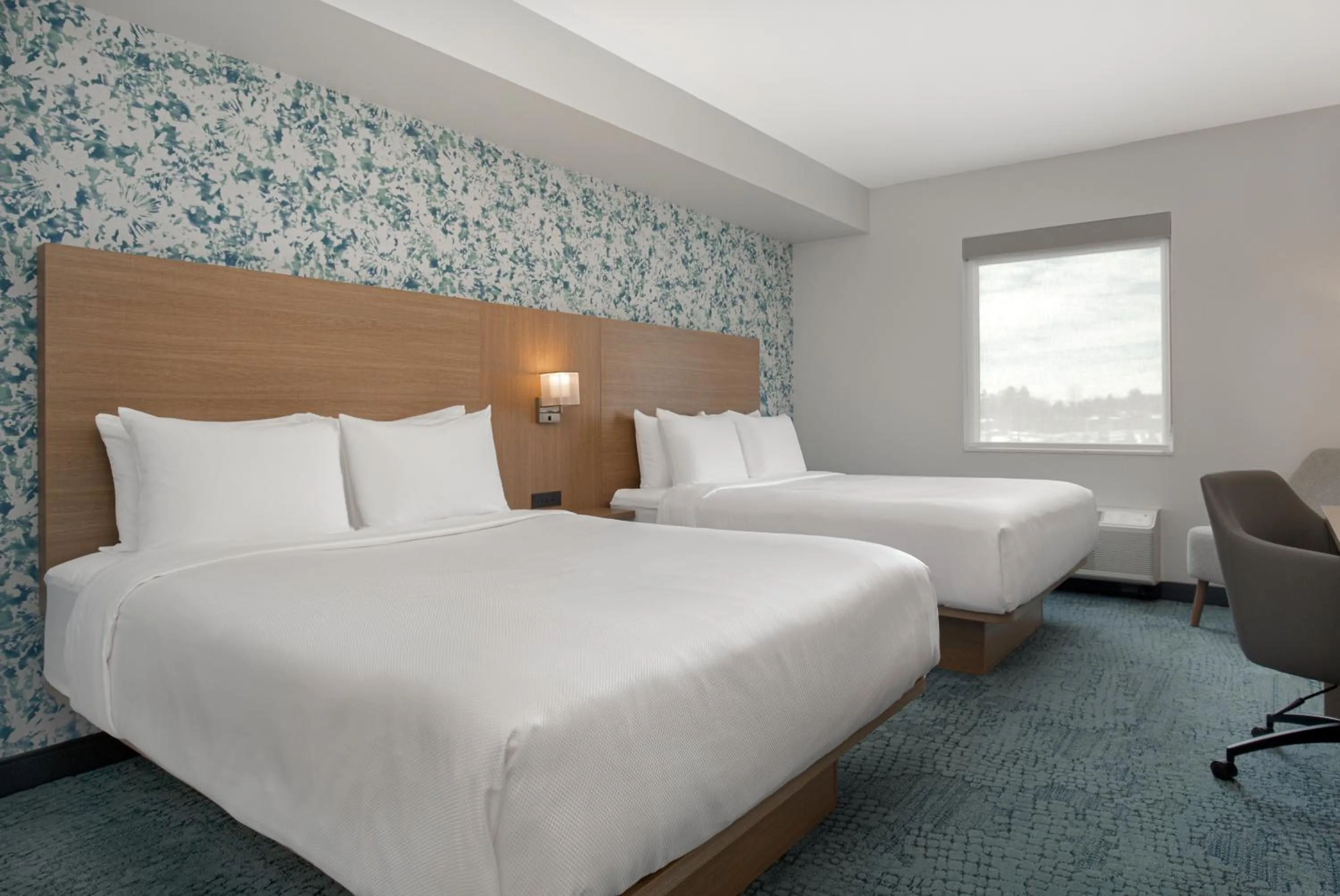 Bed in Quality Inn & Suites Prescott